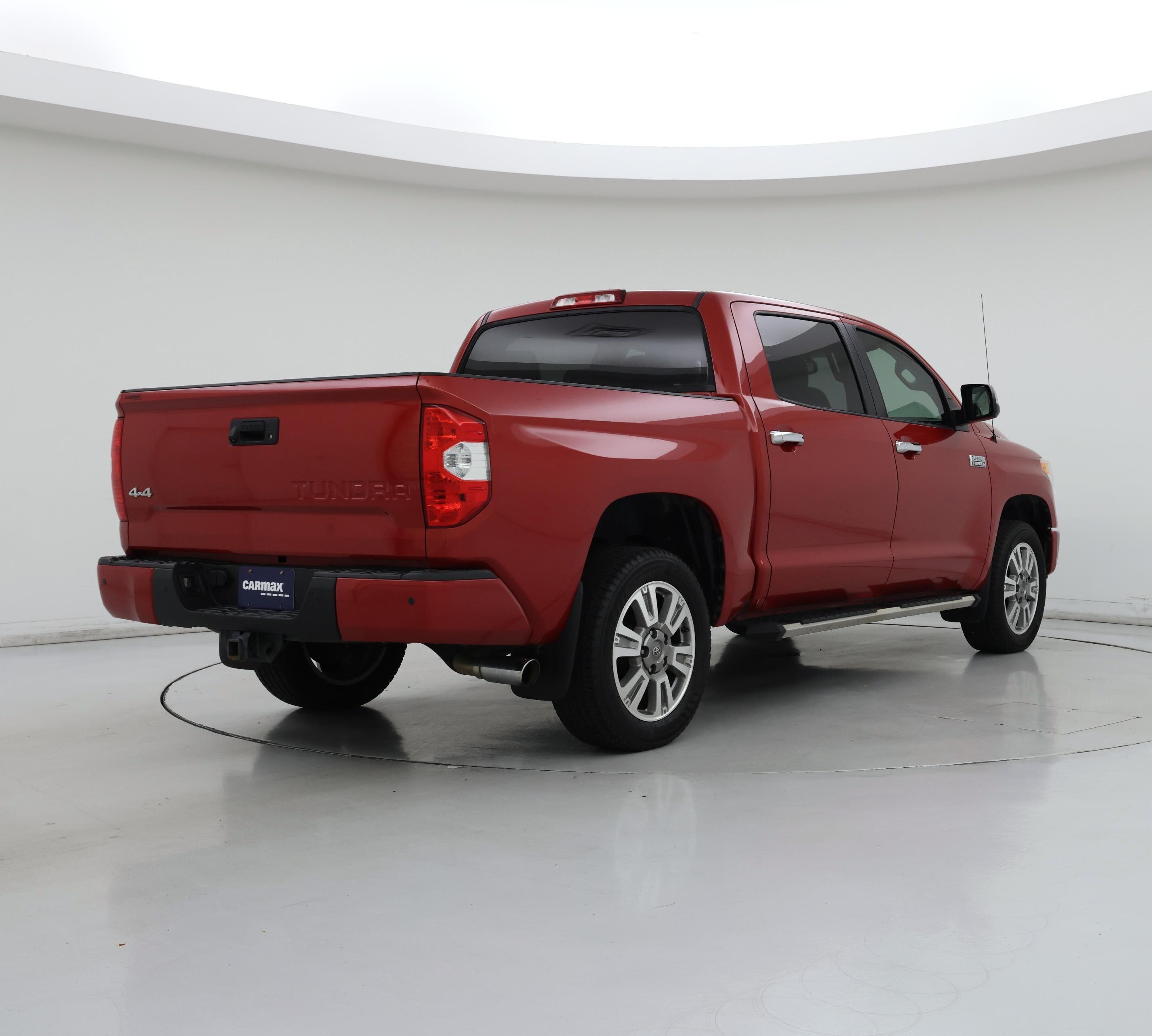 Thumbnail: 2015 Toyota Tundra - 8