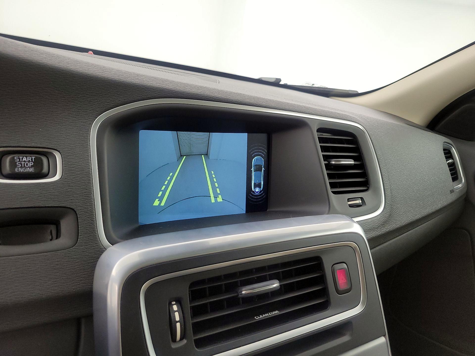 Thumbnail: 2017 Volvo S60 - 15