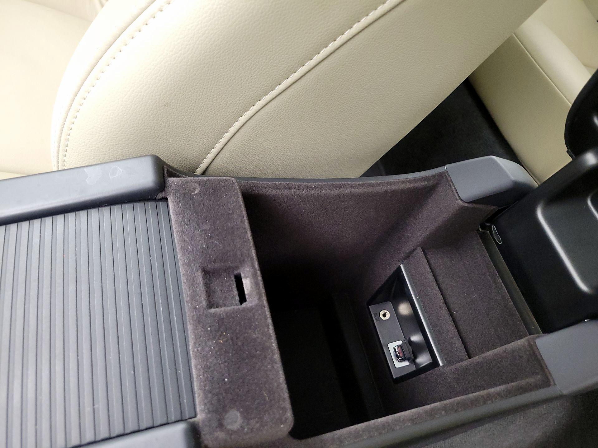 Thumbnail: 2017 Volvo S60 - 19