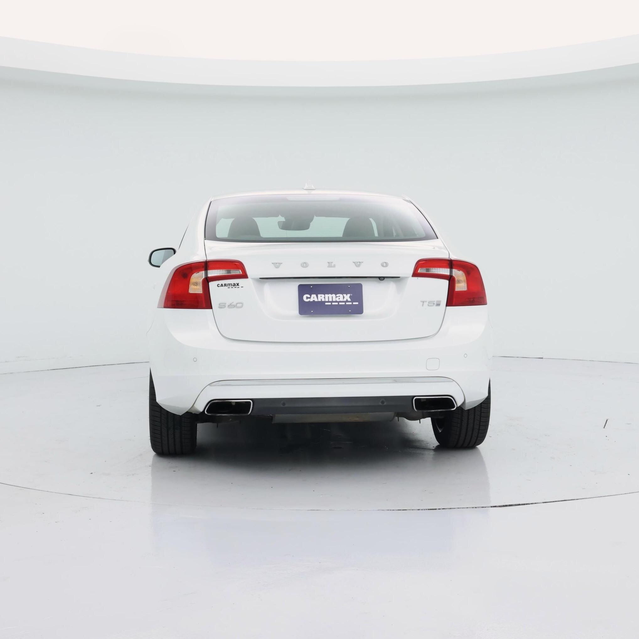 Thumbnail: 2017 Volvo S60 - 6