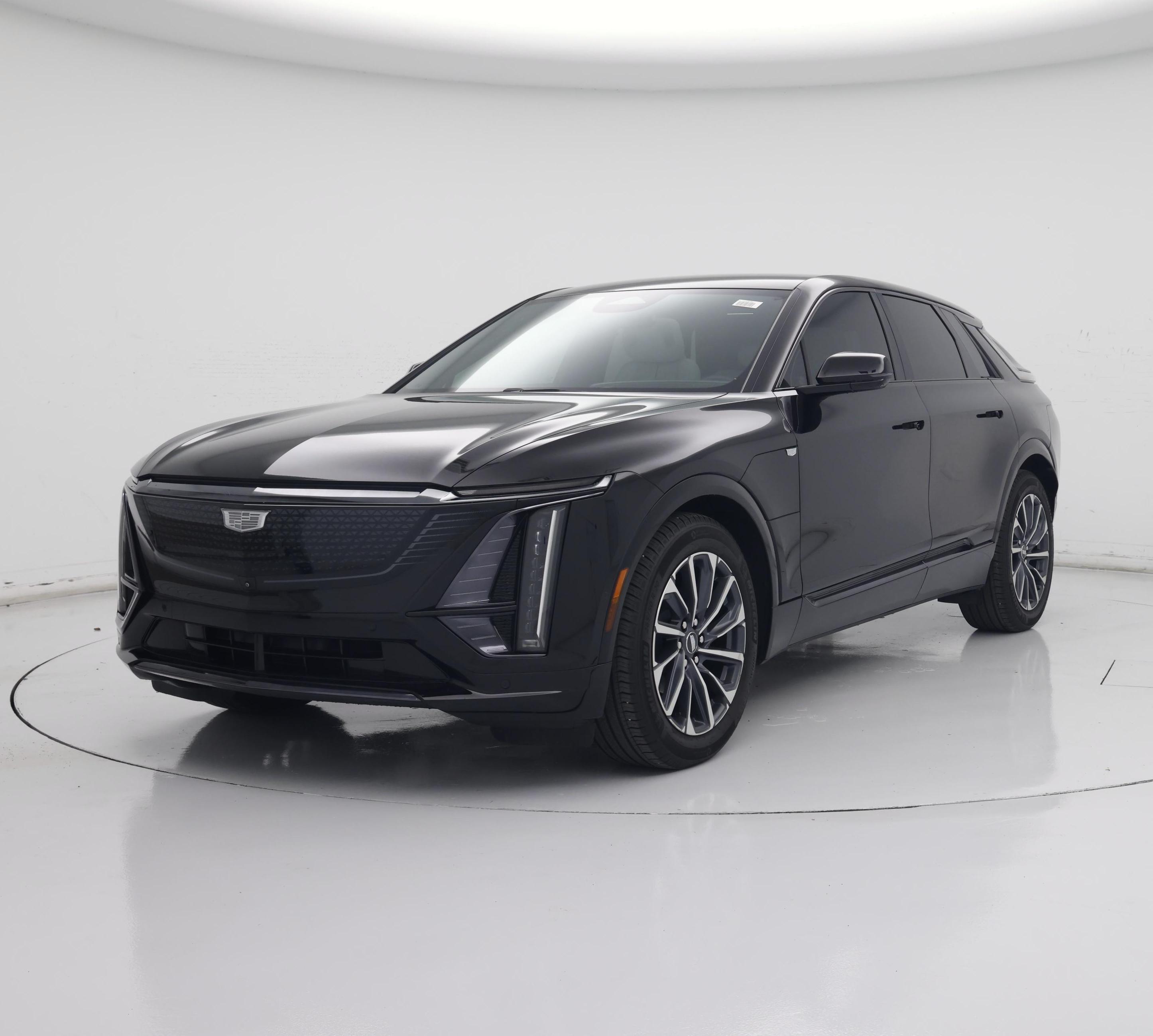 Thumbnail: 2024 Cadillac Lyriq - 4