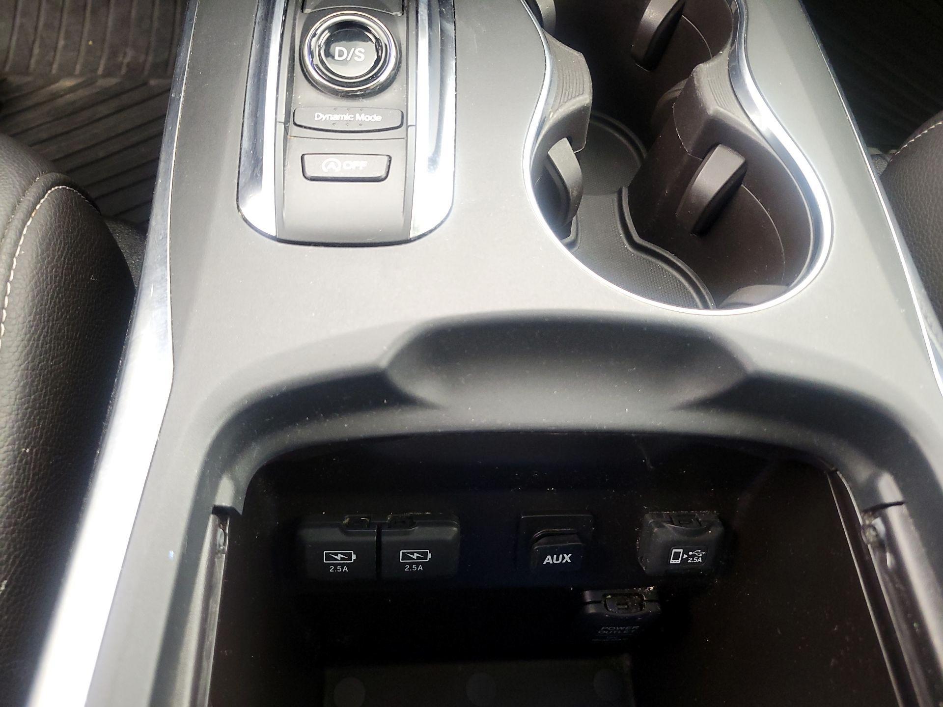 Thumbnail: 2020 Acura MDX - 19