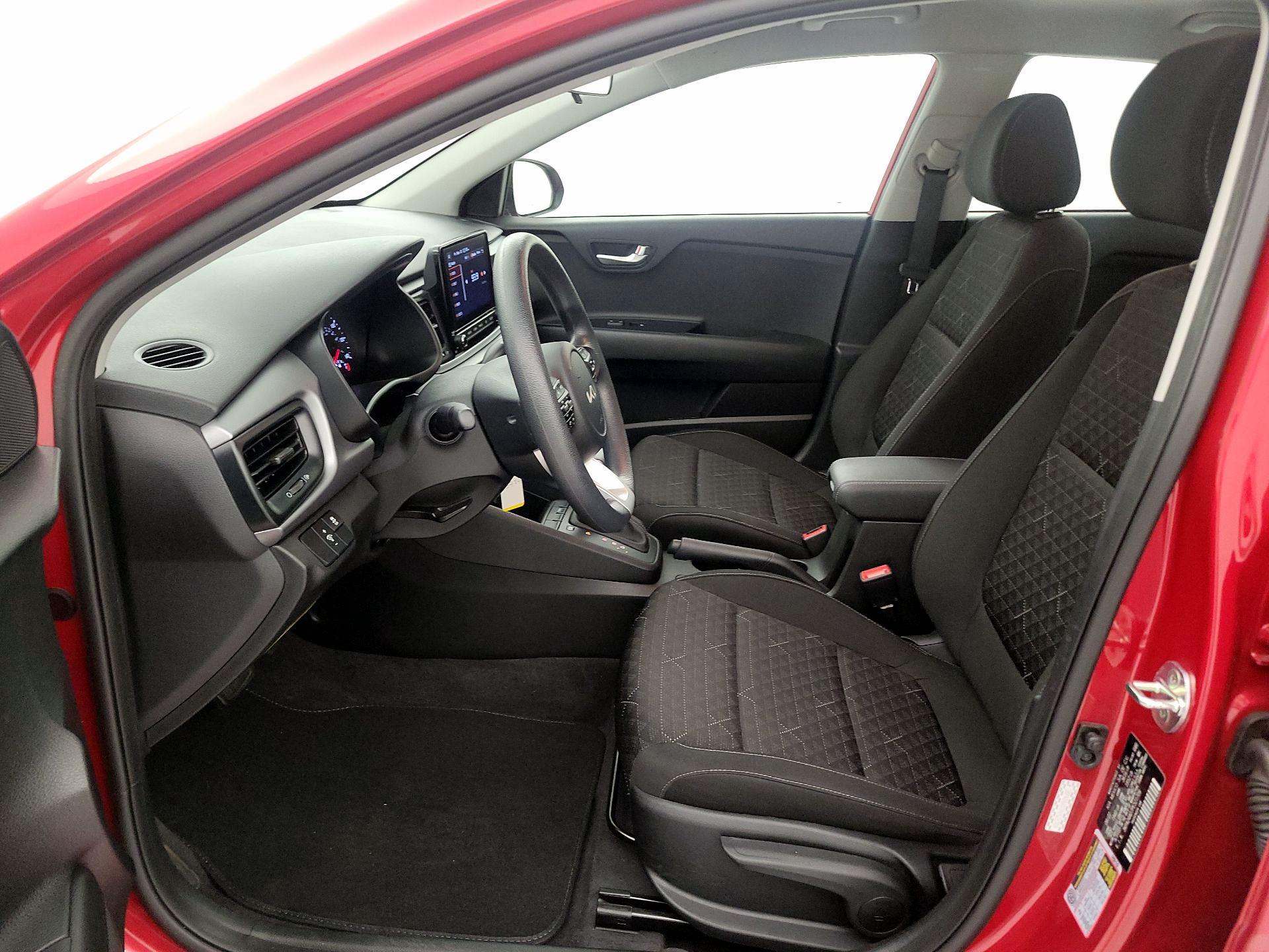 Thumbnail: 2023 Kia Rio - 11