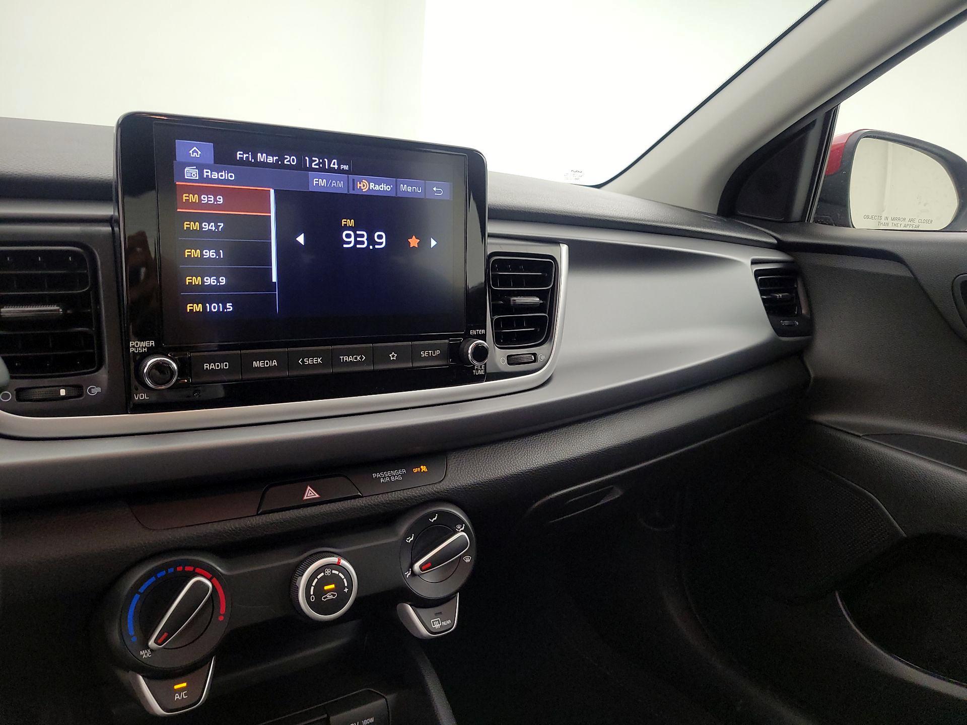 Thumbnail: 2023 Kia Rio - 15