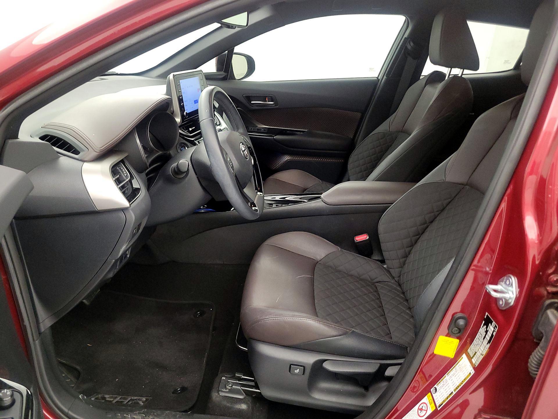 Thumbnail: 2019 Toyota C-HR - 11