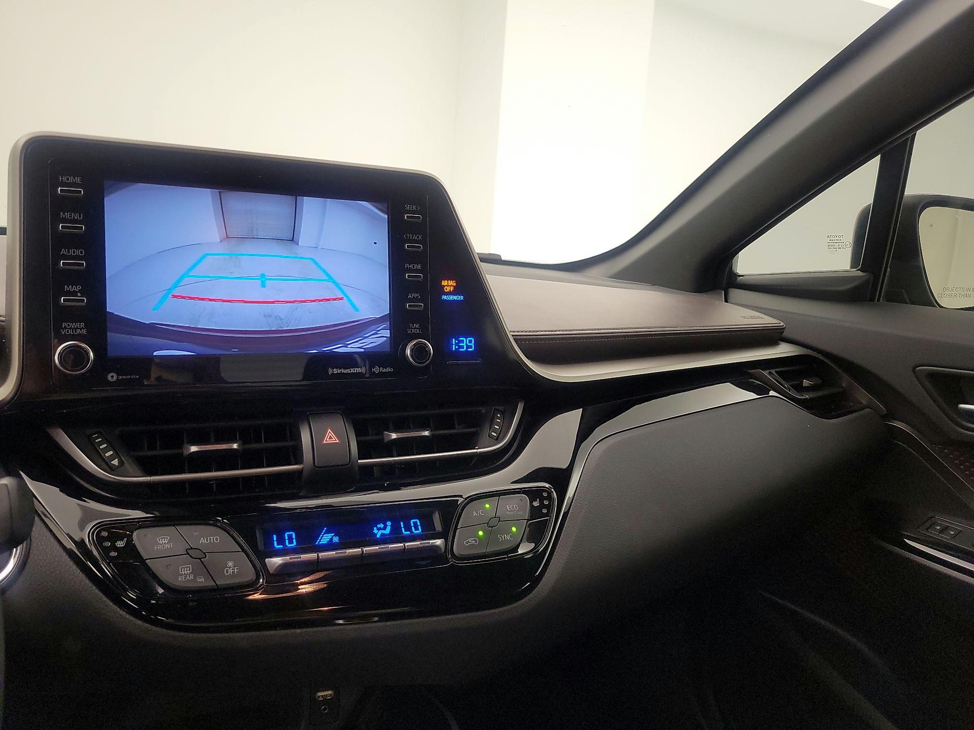 Thumbnail: 2019 Toyota C-HR - 14