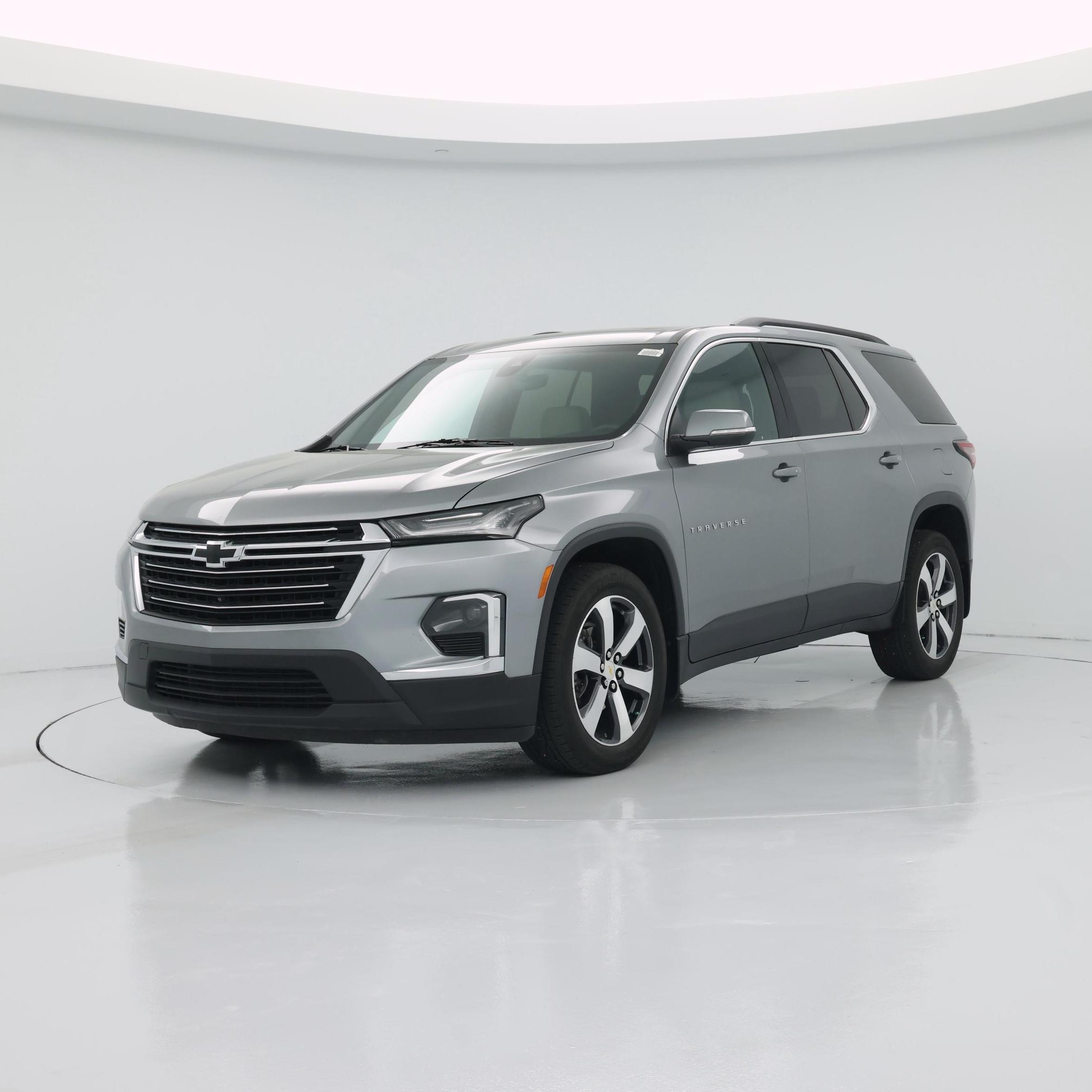 Thumbnail: 2023 Chevrolet Traverse - 4