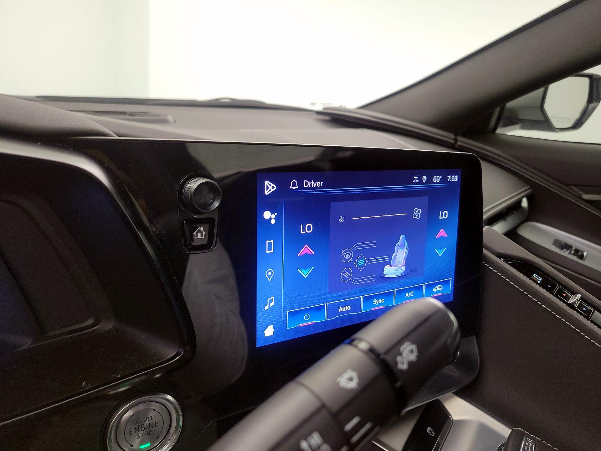 Thumbnail: 2024 Chevrolet Corvette - 17