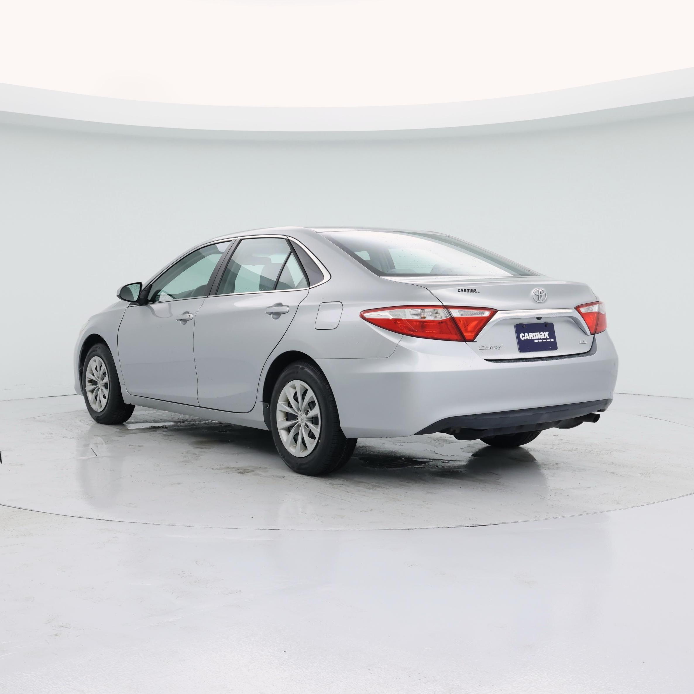 Thumbnail: 2016 Toyota Camry - 2