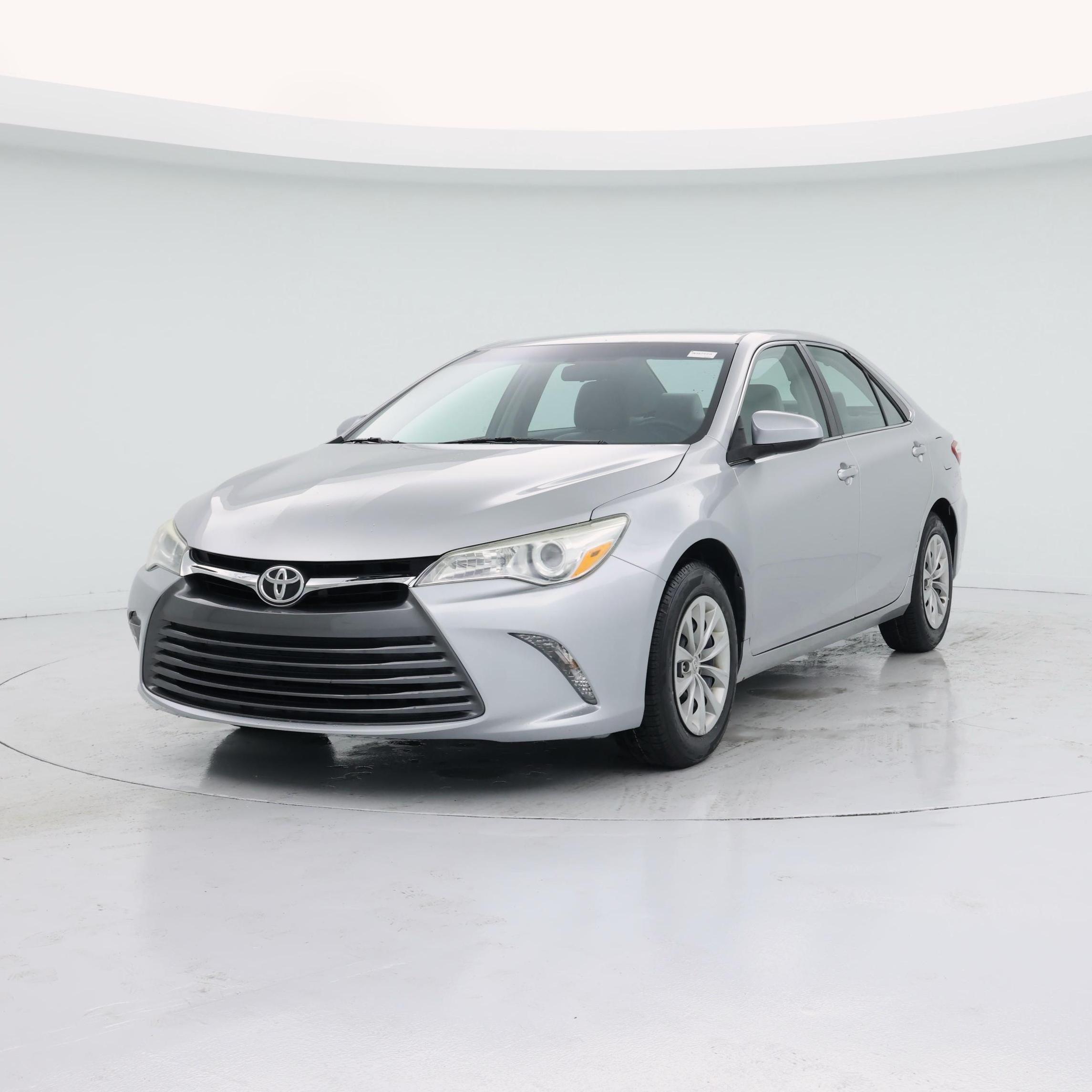Thumbnail: 2016 Toyota Camry - 4