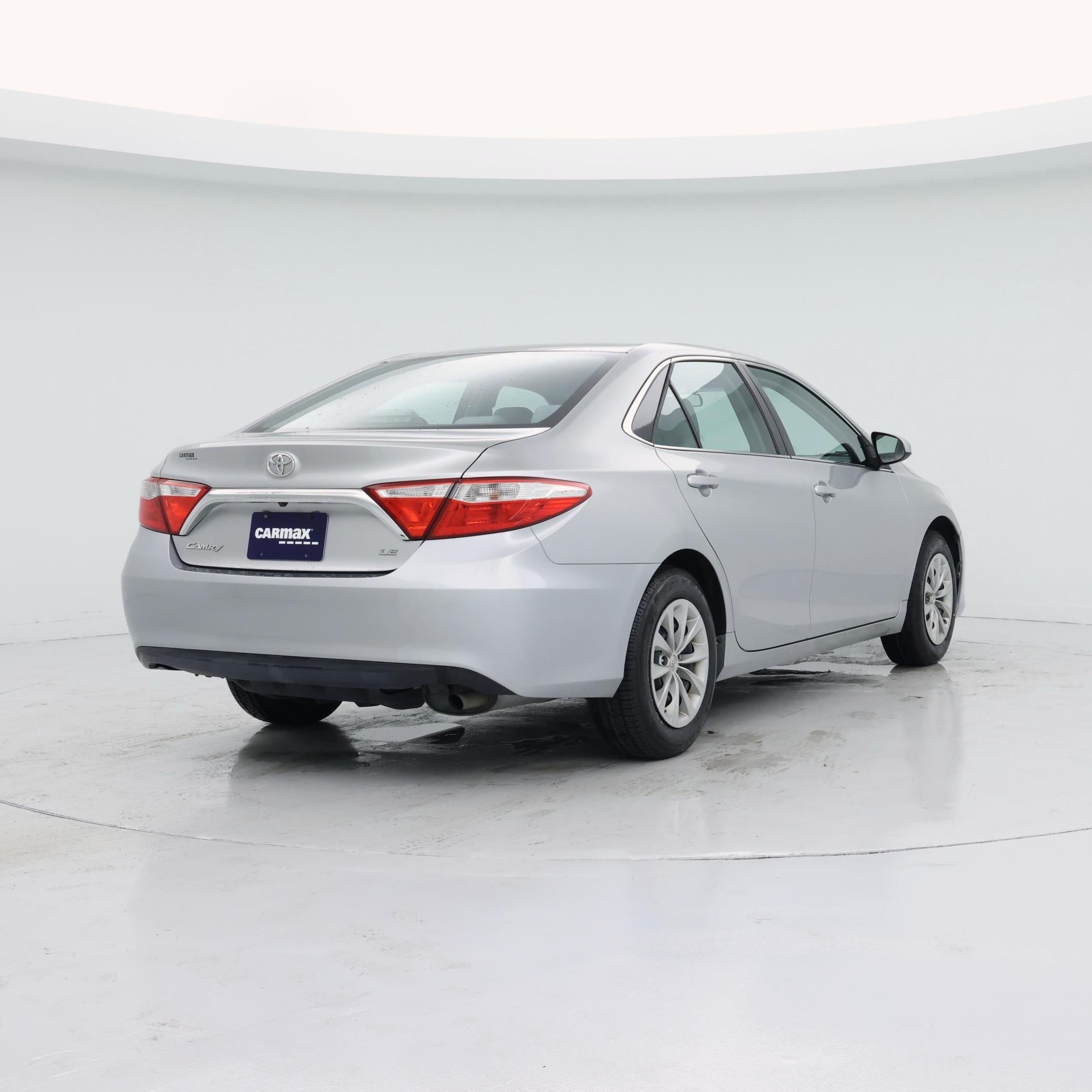 Thumbnail: 2016 Toyota Camry - 8