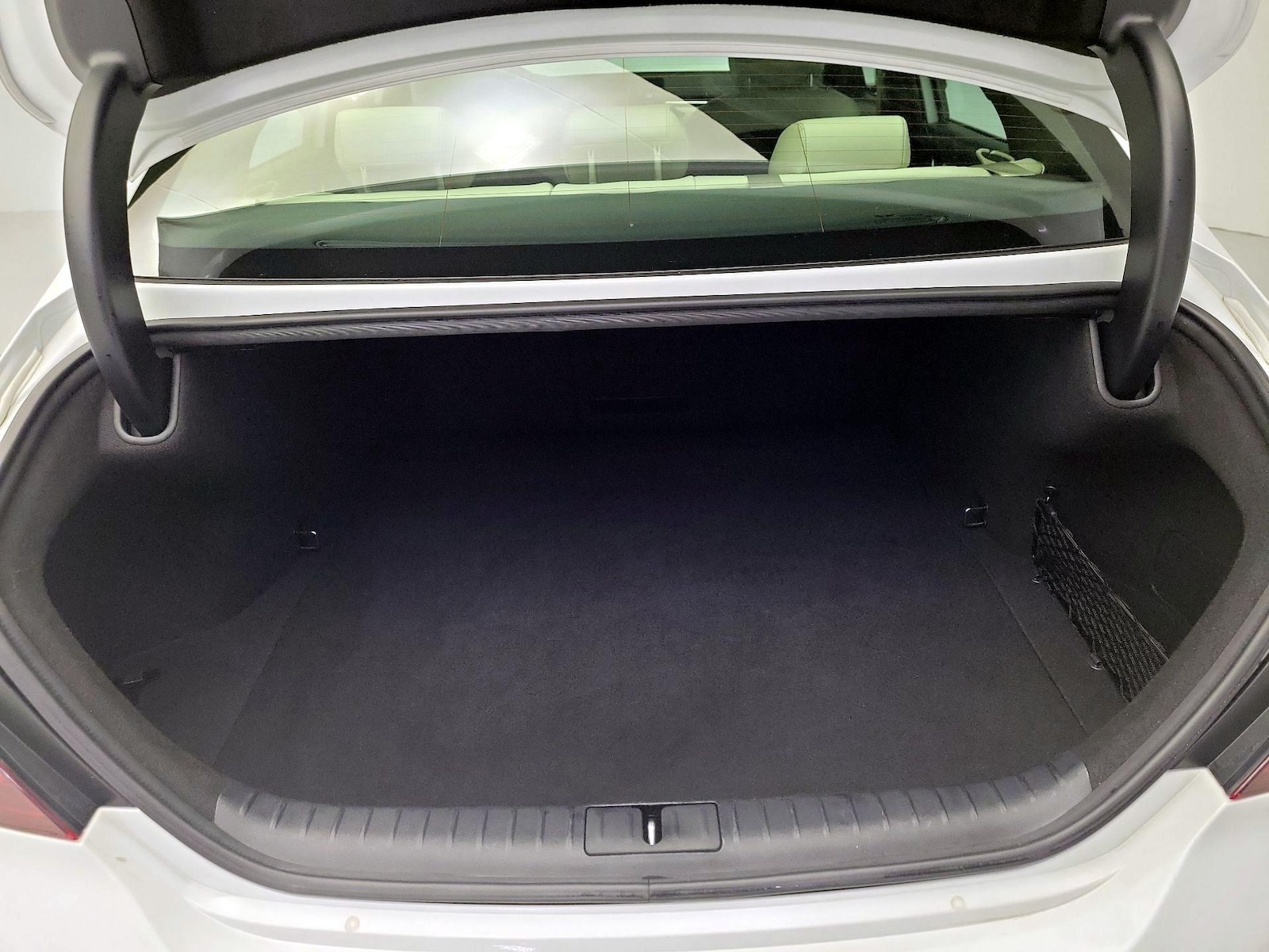 2025 GENESIS G70 Standard - Photo 22