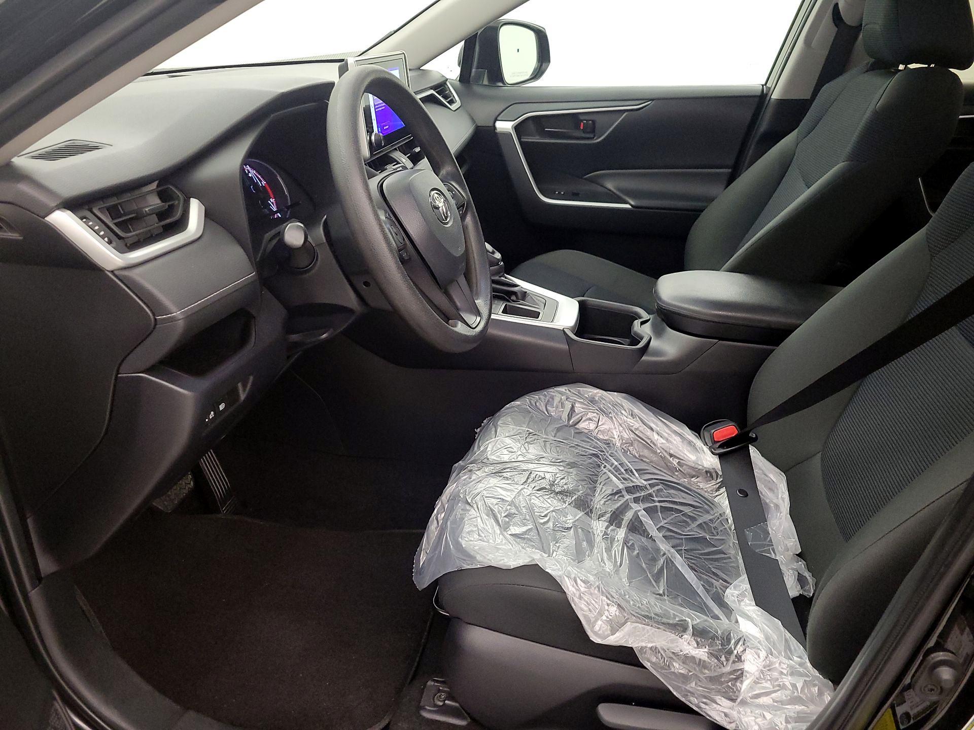 Thumbnail: 2024 Toyota RAV4 - 11