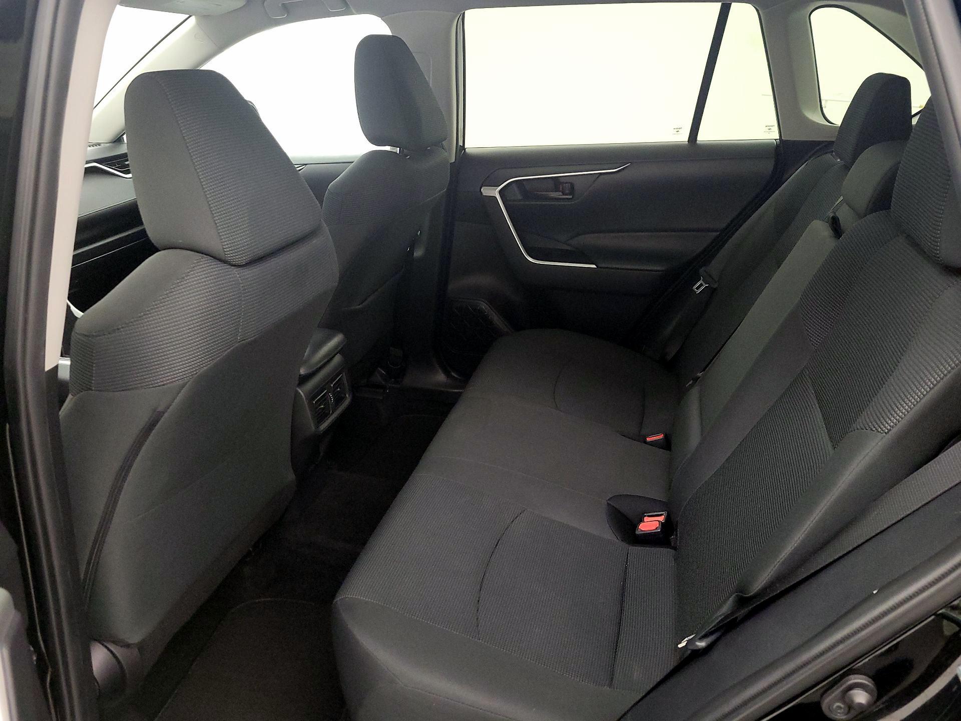 Thumbnail: 2024 Toyota RAV4 - 19