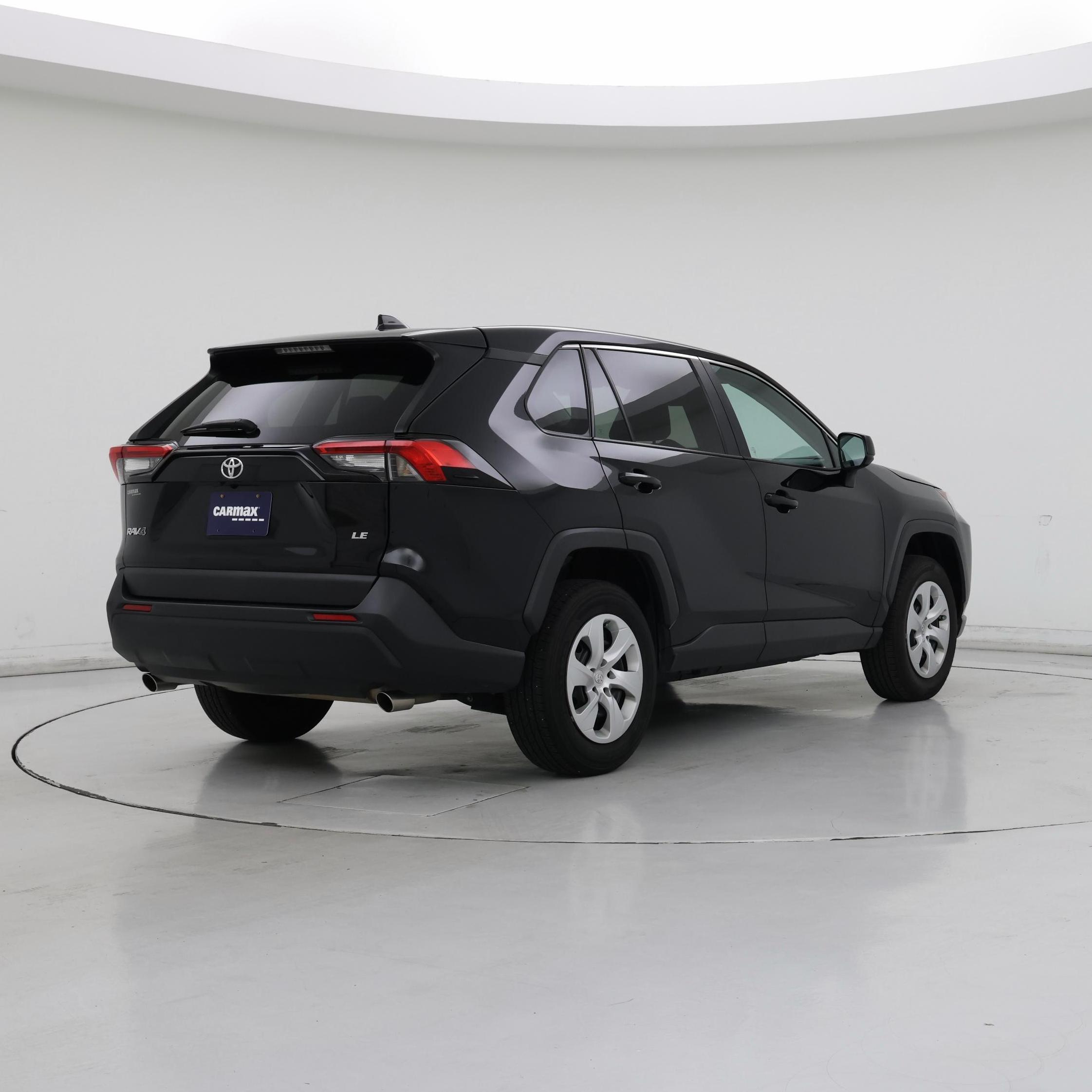 Thumbnail: 2024 Toyota RAV4 - 8
