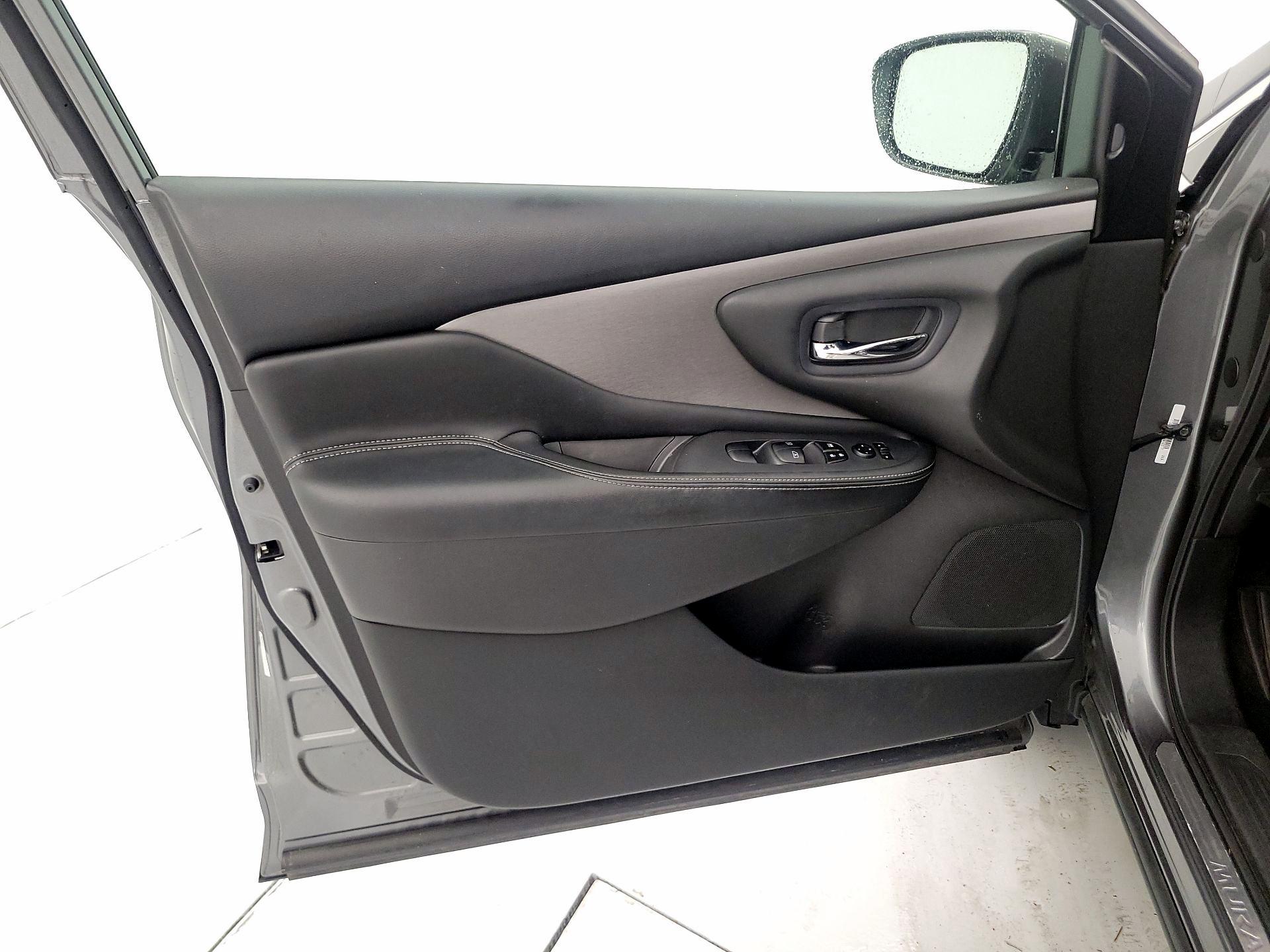 Thumbnail: 2020 Nissan Murano - 12