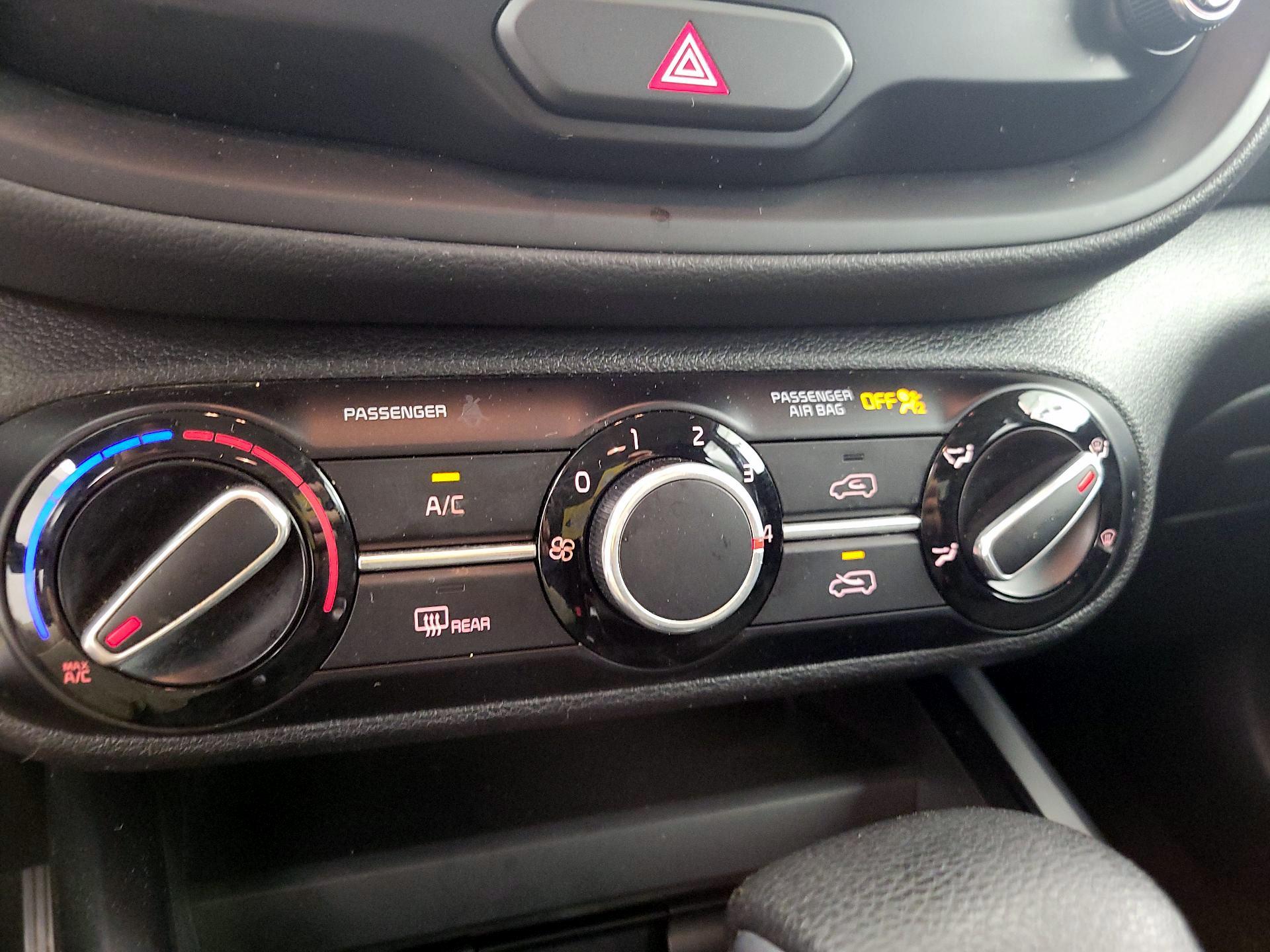 Thumbnail: 2021 Kia Soul - 16