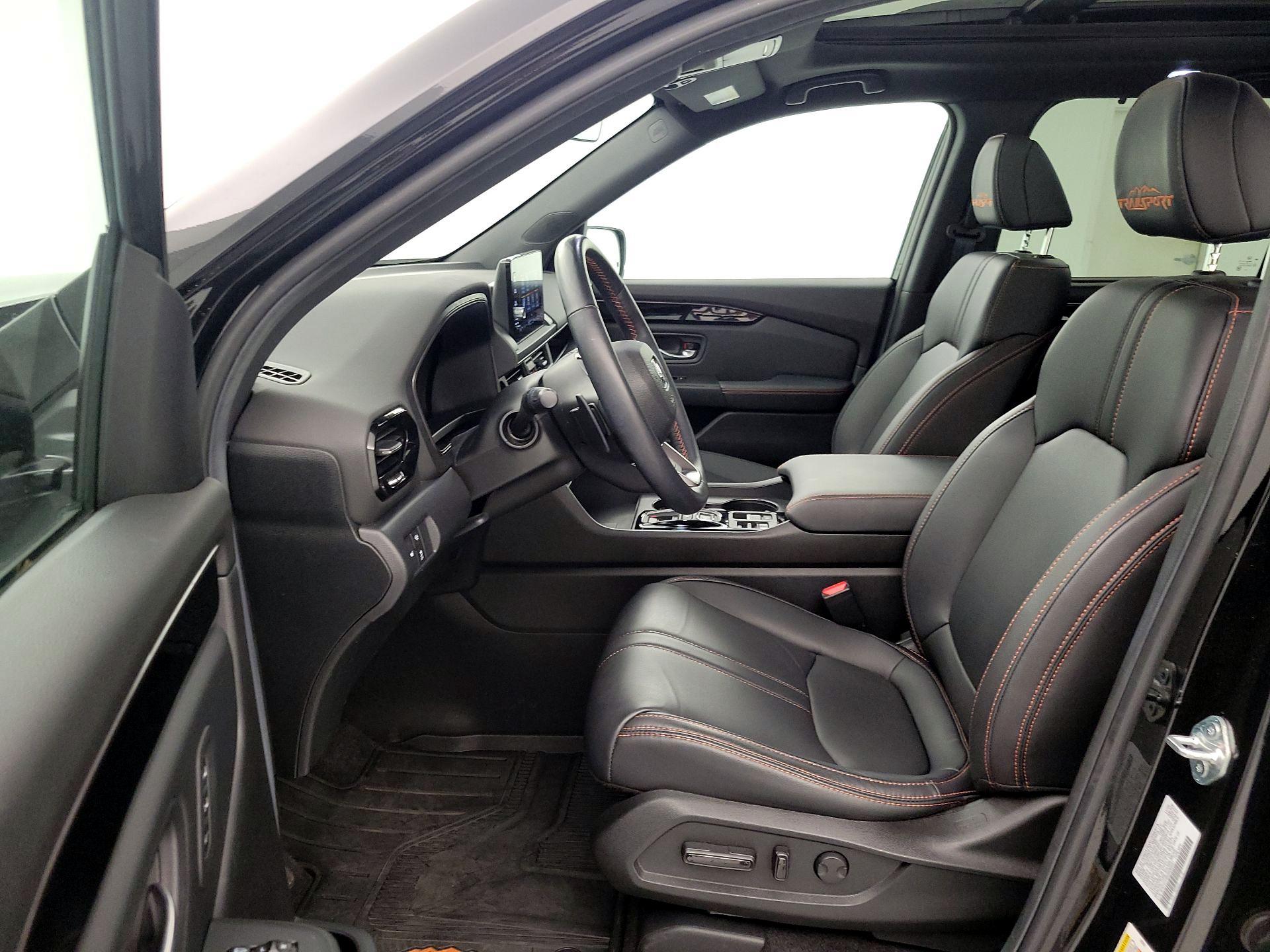 Thumbnail: 2025 Honda Pilot - 11