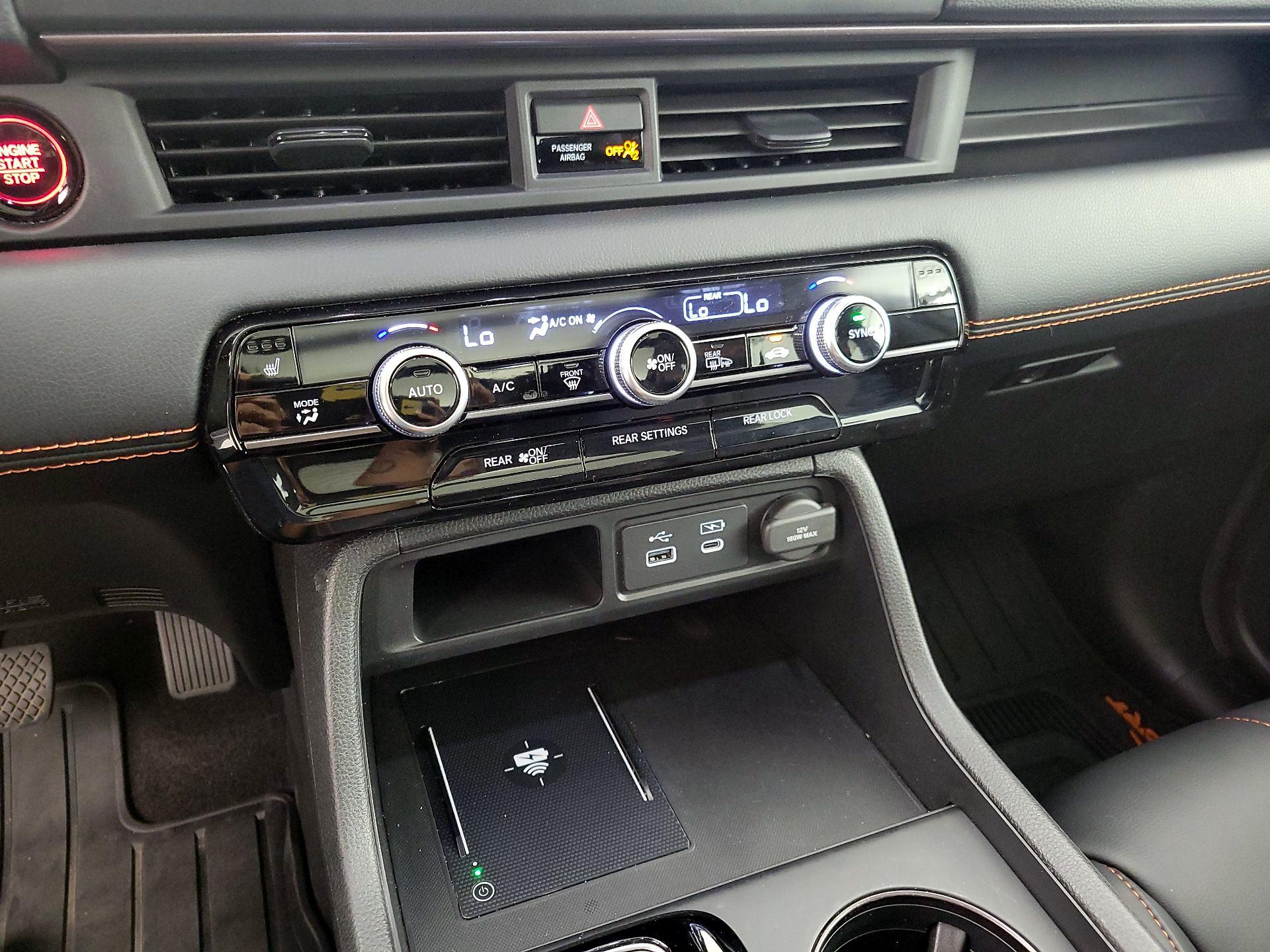 Thumbnail: 2025 Honda Pilot - 16