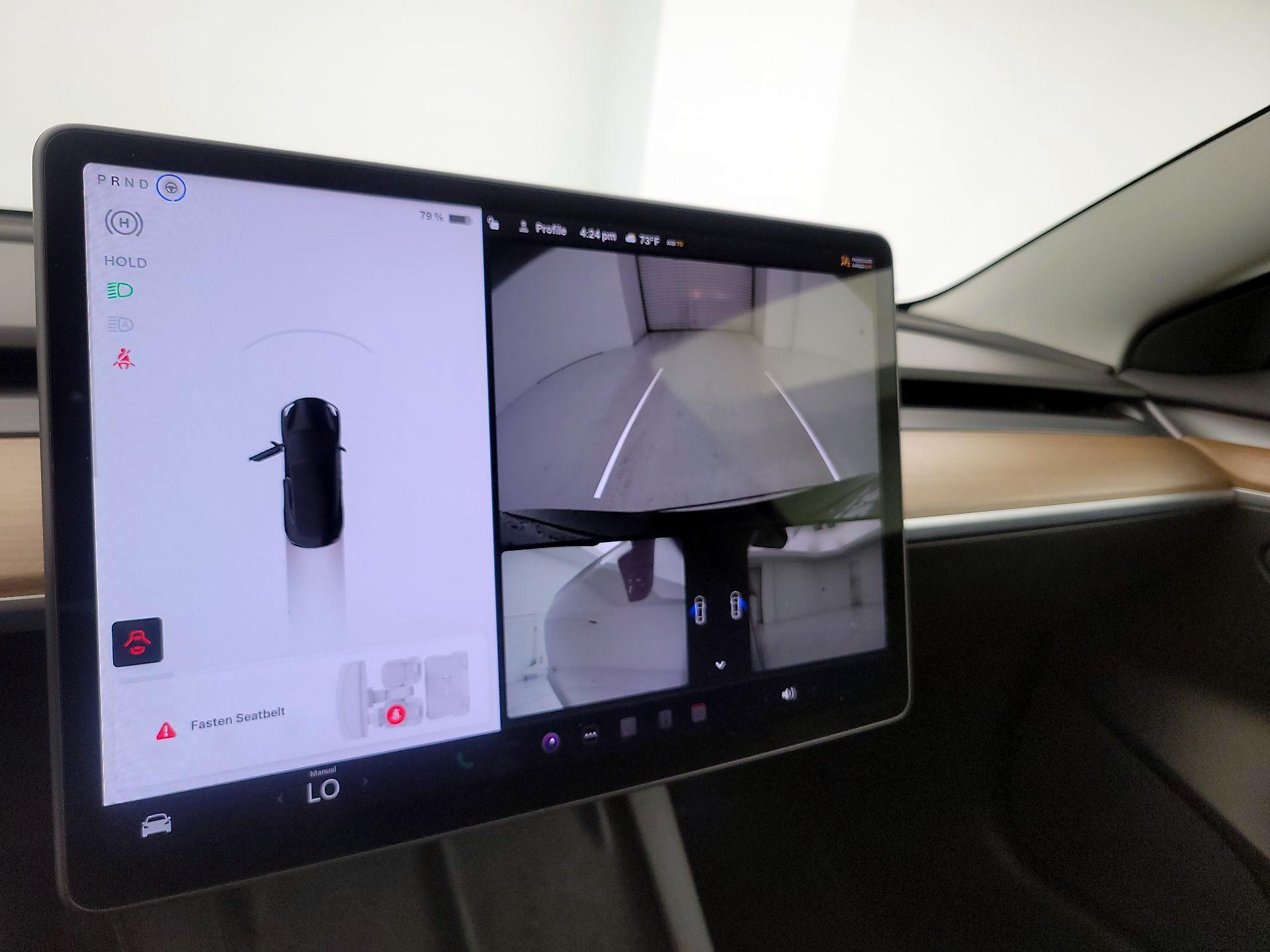 Thumbnail: 2022 Tesla Model 3 - 14