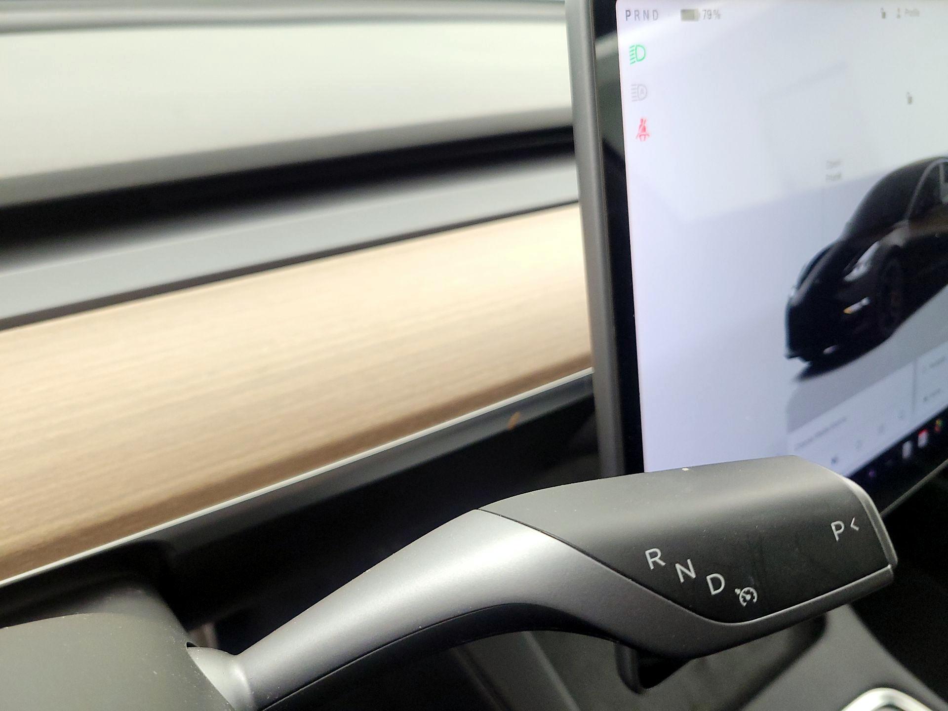 Thumbnail: 2022 Tesla Model 3 - 17