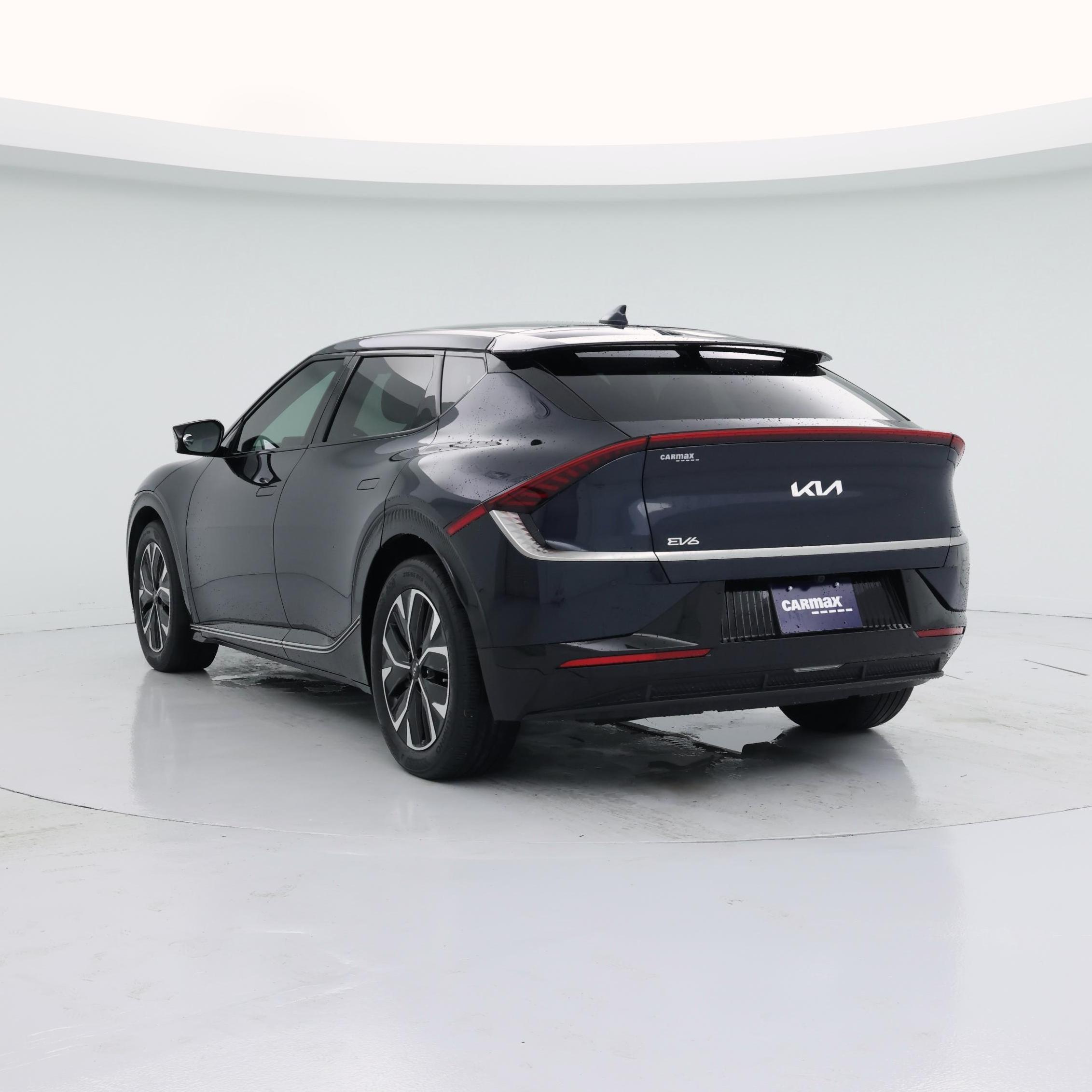 Thumbnail: 2022 Kia EV6 - 2