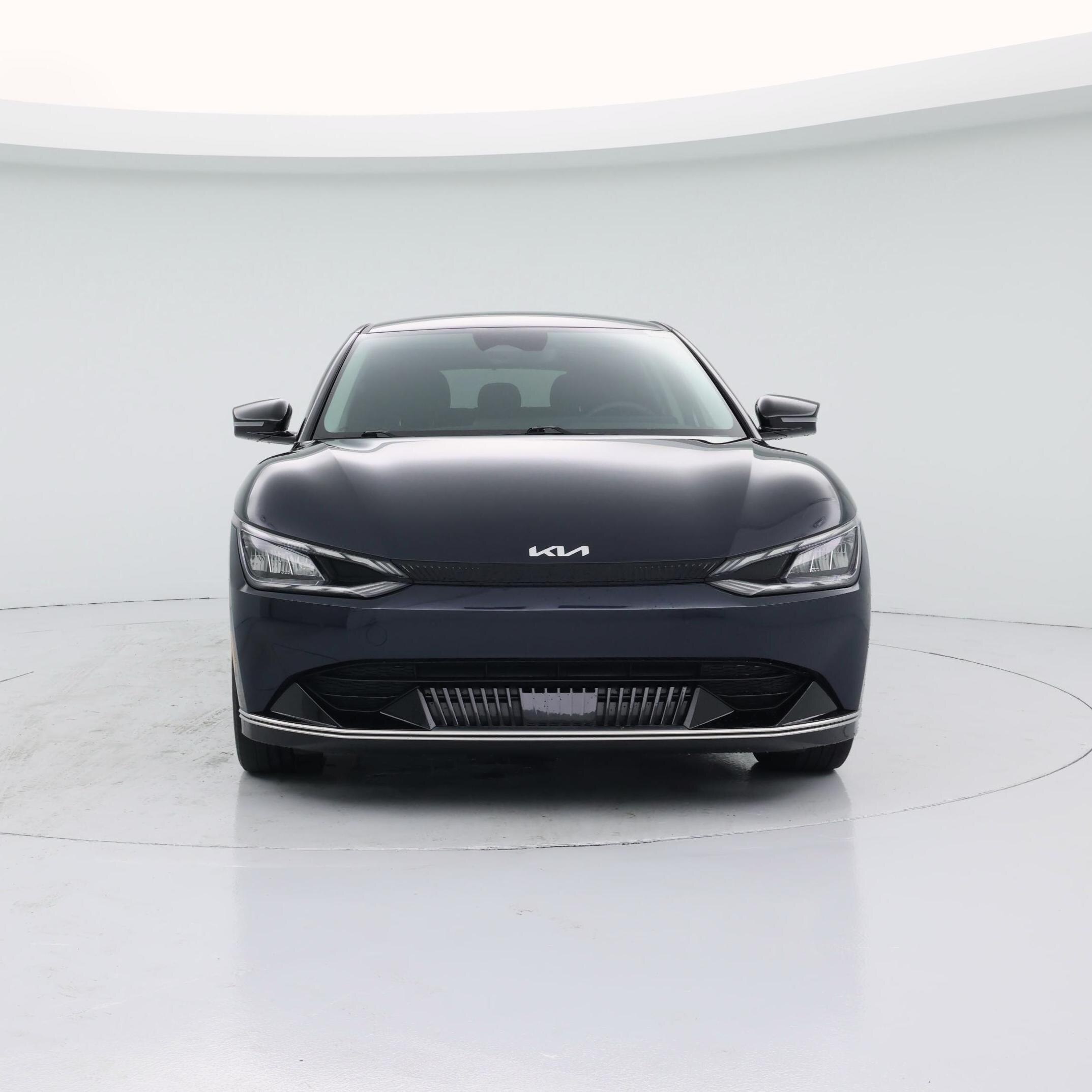 Thumbnail: 2022 Kia EV6 - 5