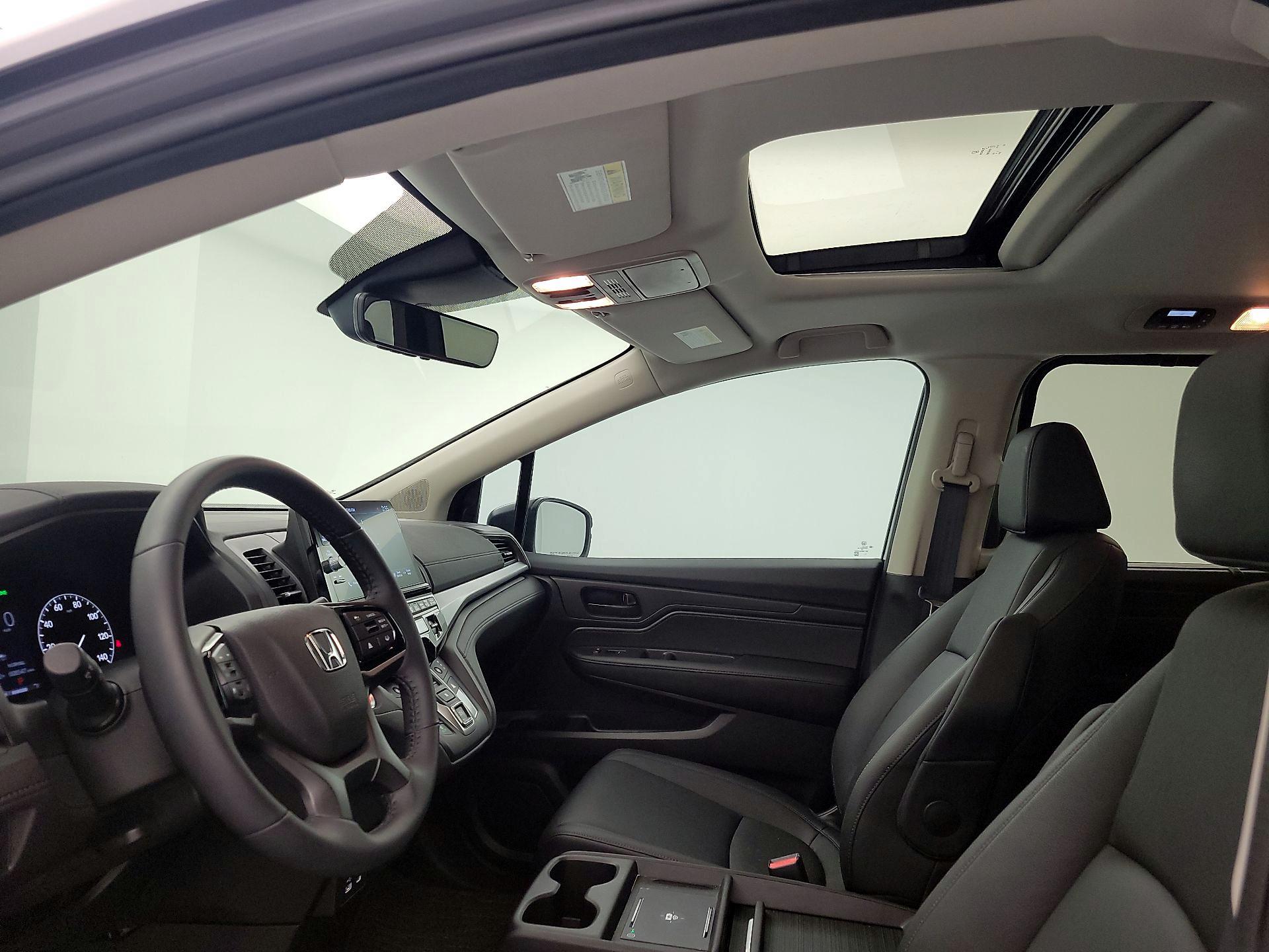 Thumbnail: 2025 Honda Odyssey - 19