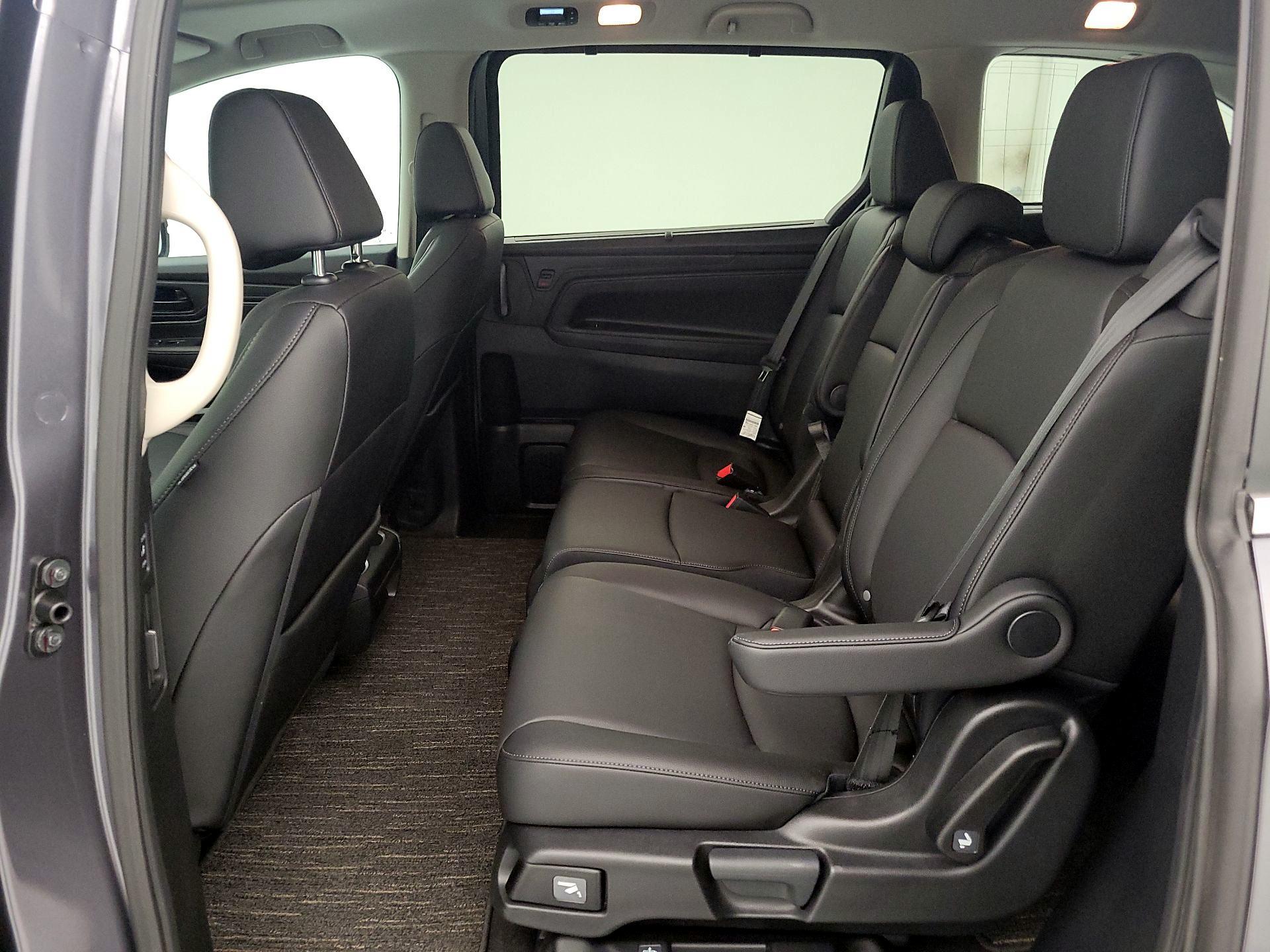 Thumbnail: 2025 Honda Odyssey - 20