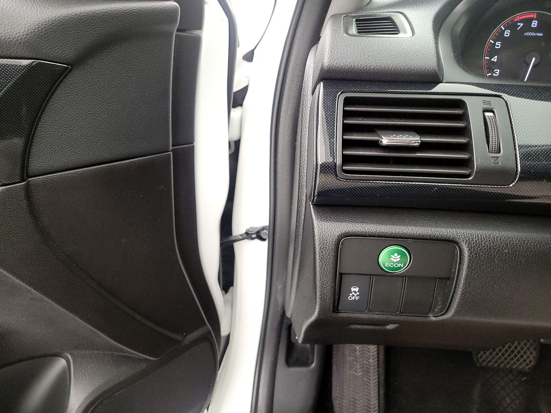 Thumbnail: 2015 Honda Accord - 13