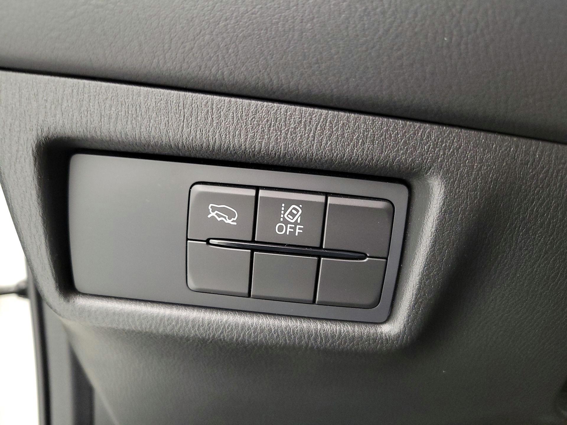 Thumbnail: 2023 Mazda CX-5 - 13