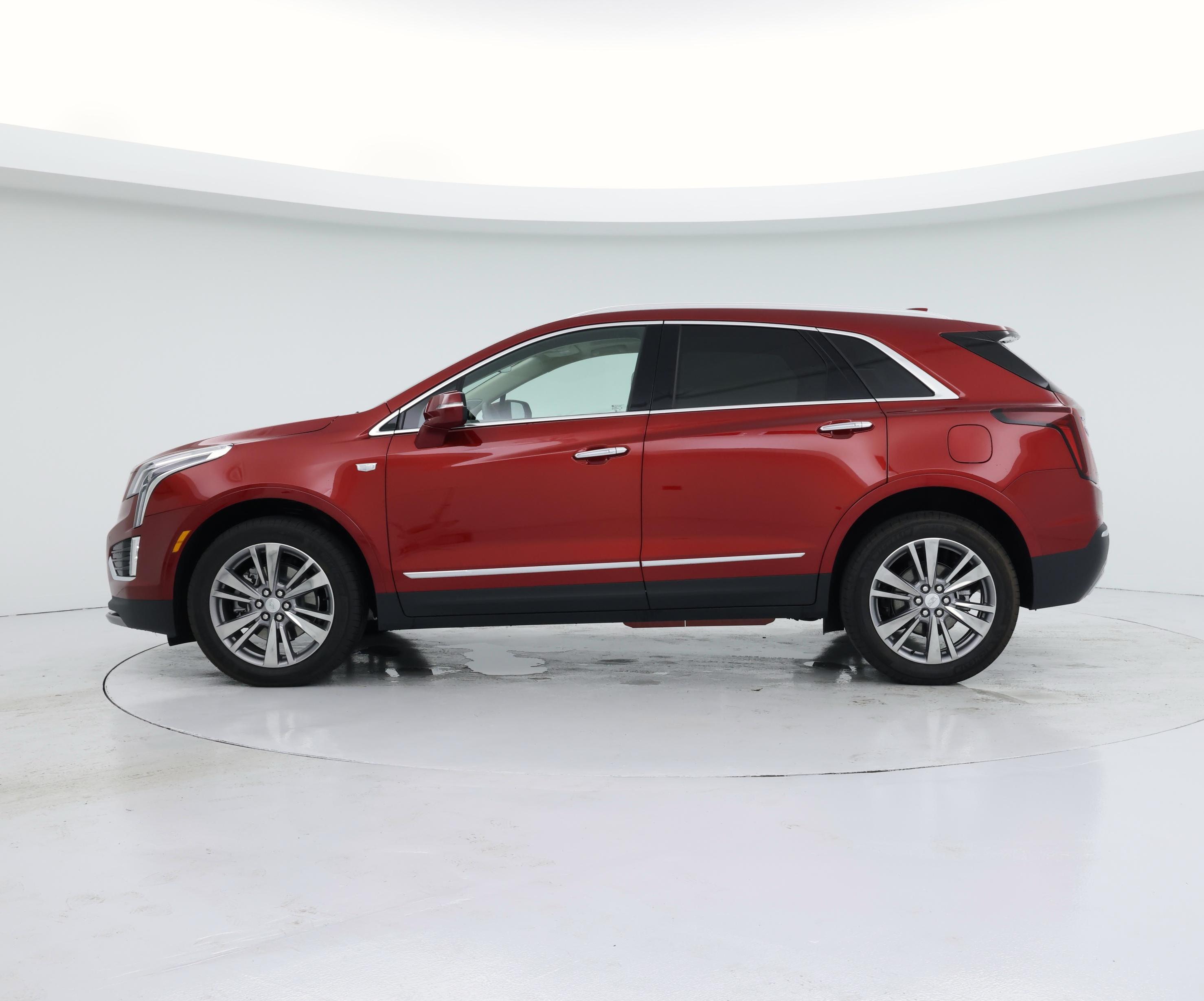 Thumbnail: 2025 Cadillac XT5 - 3