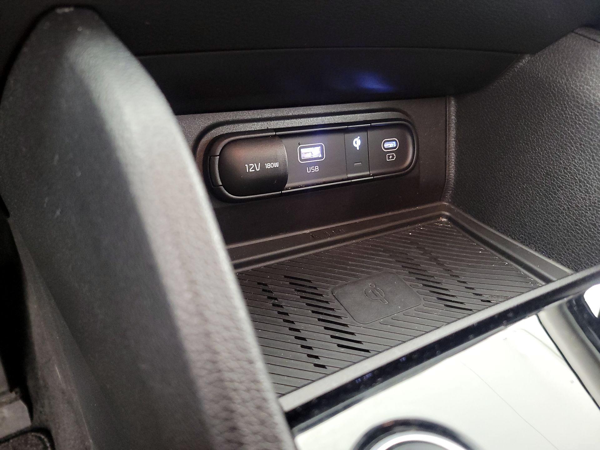 Thumbnail: 2025 Kia Sportage - 19