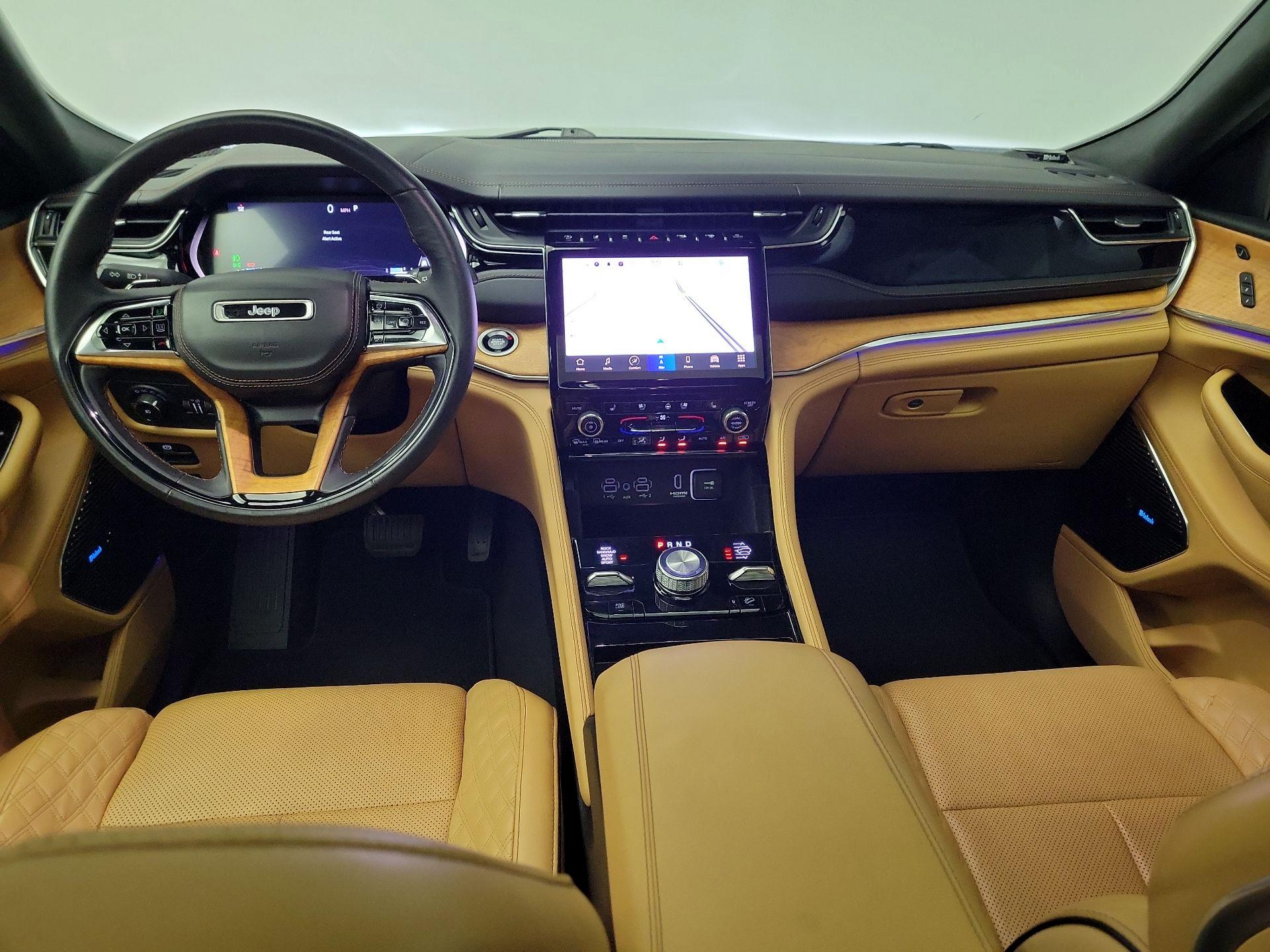 Thumbnail: 2023 Jeep Grand Cherokee - 9