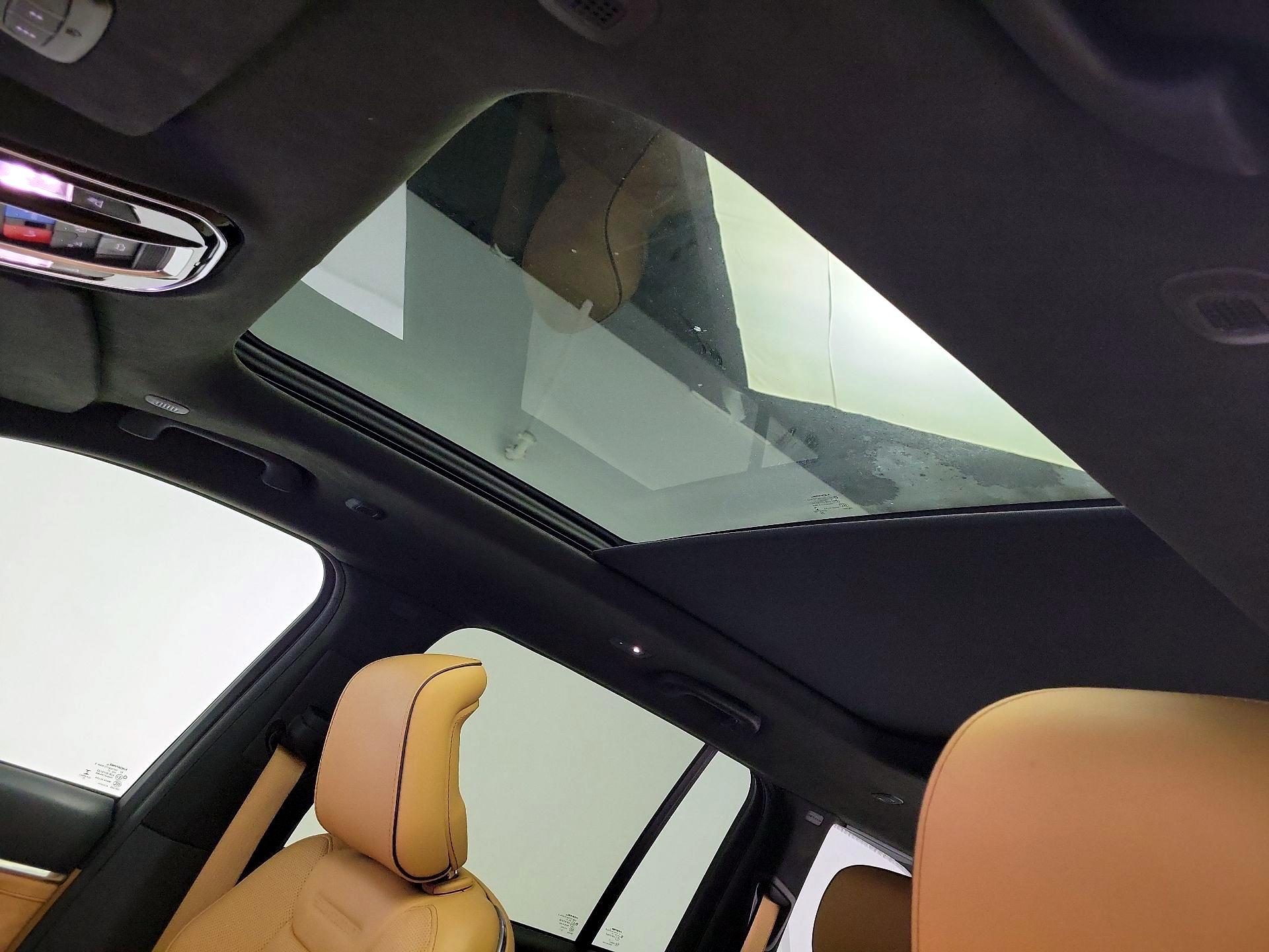 Thumbnail: 2023 Jeep Grand Cherokee - 20