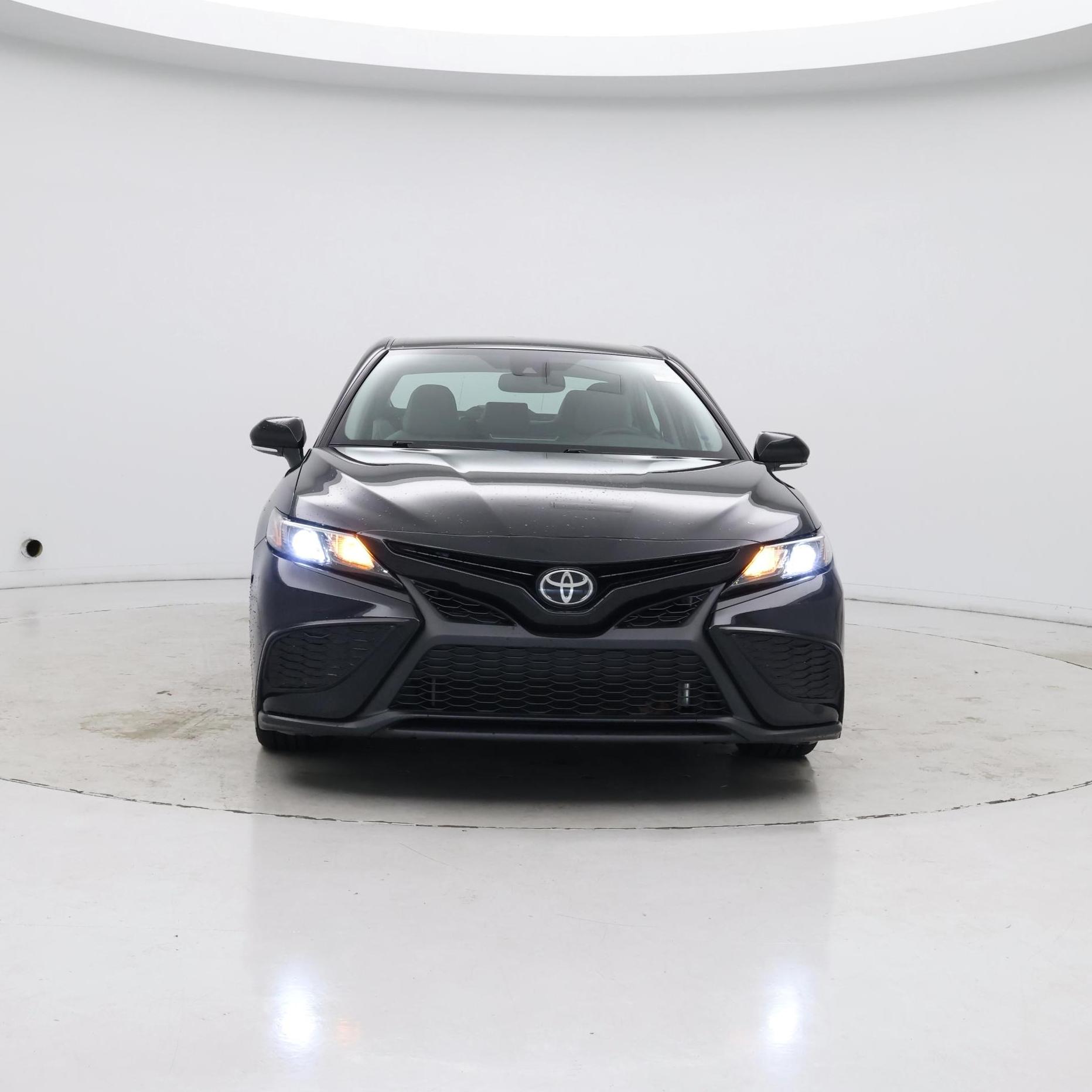 Thumbnail: 2022 Toyota Camry - 5