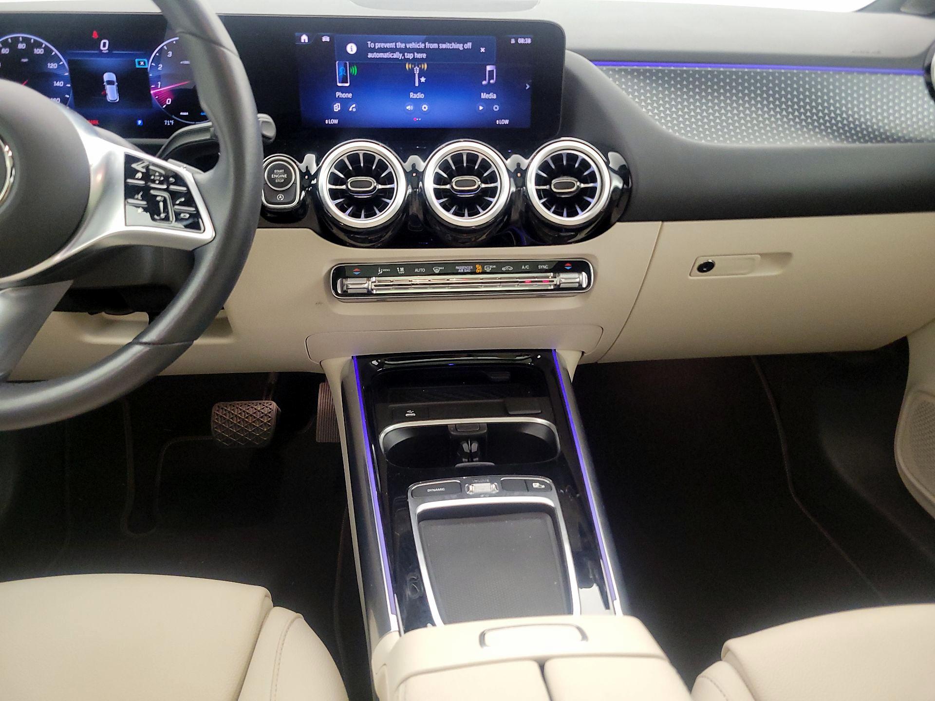 Thumbnail: 2025 Mercedes-Benz GLA - 9