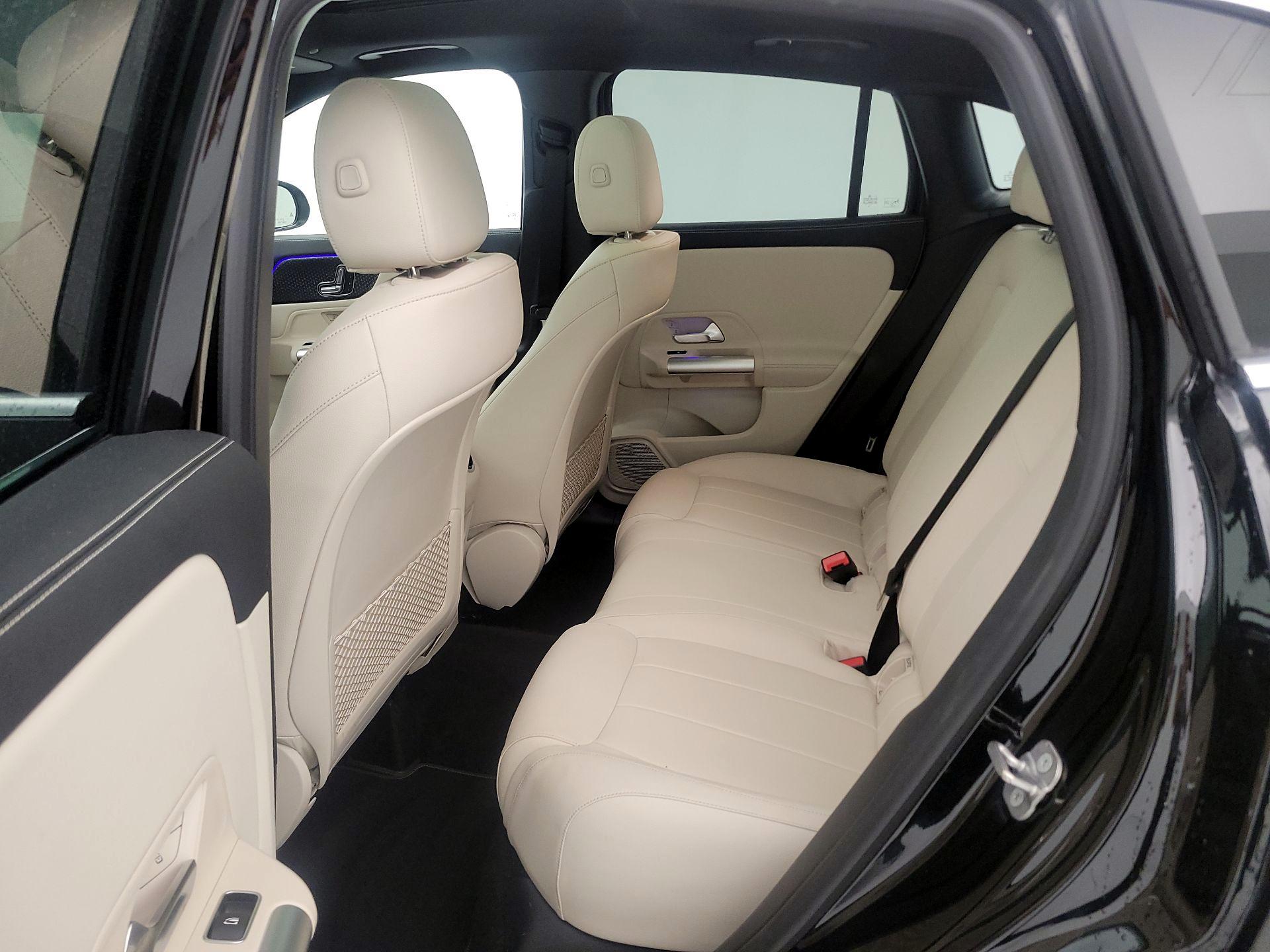 Thumbnail: 2025 Mercedes-Benz GLA - 20