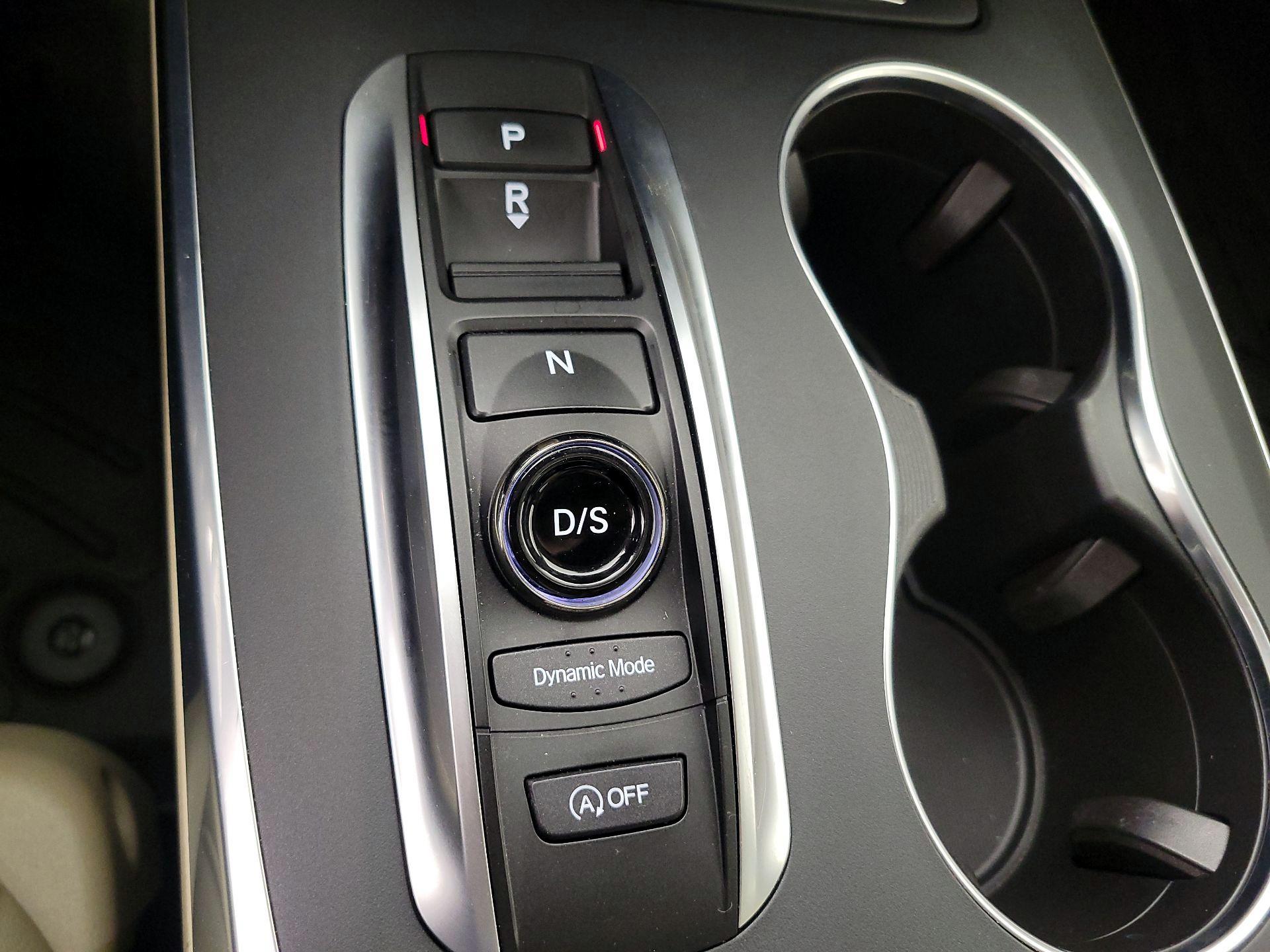 Thumbnail: 2020 Acura MDX - 17