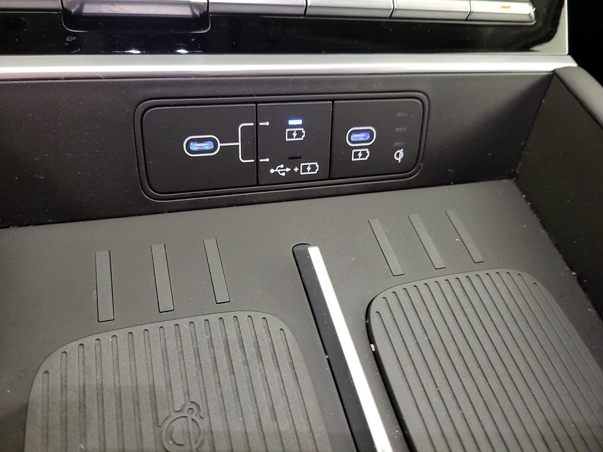 Thumbnail: 2024 Hyundai Santa Fe - 18