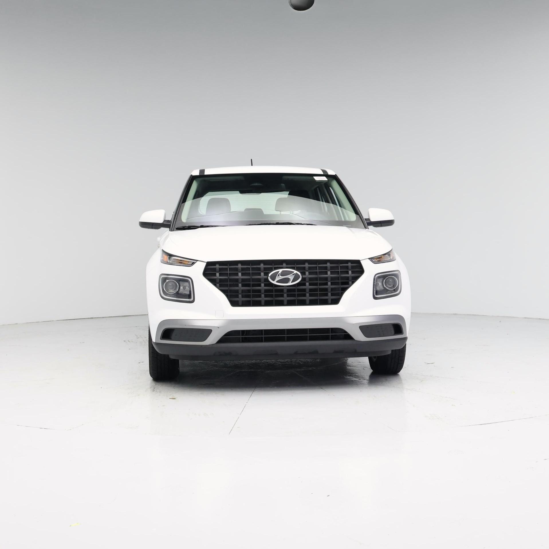 Thumbnail: 2023 Hyundai Venue - 5