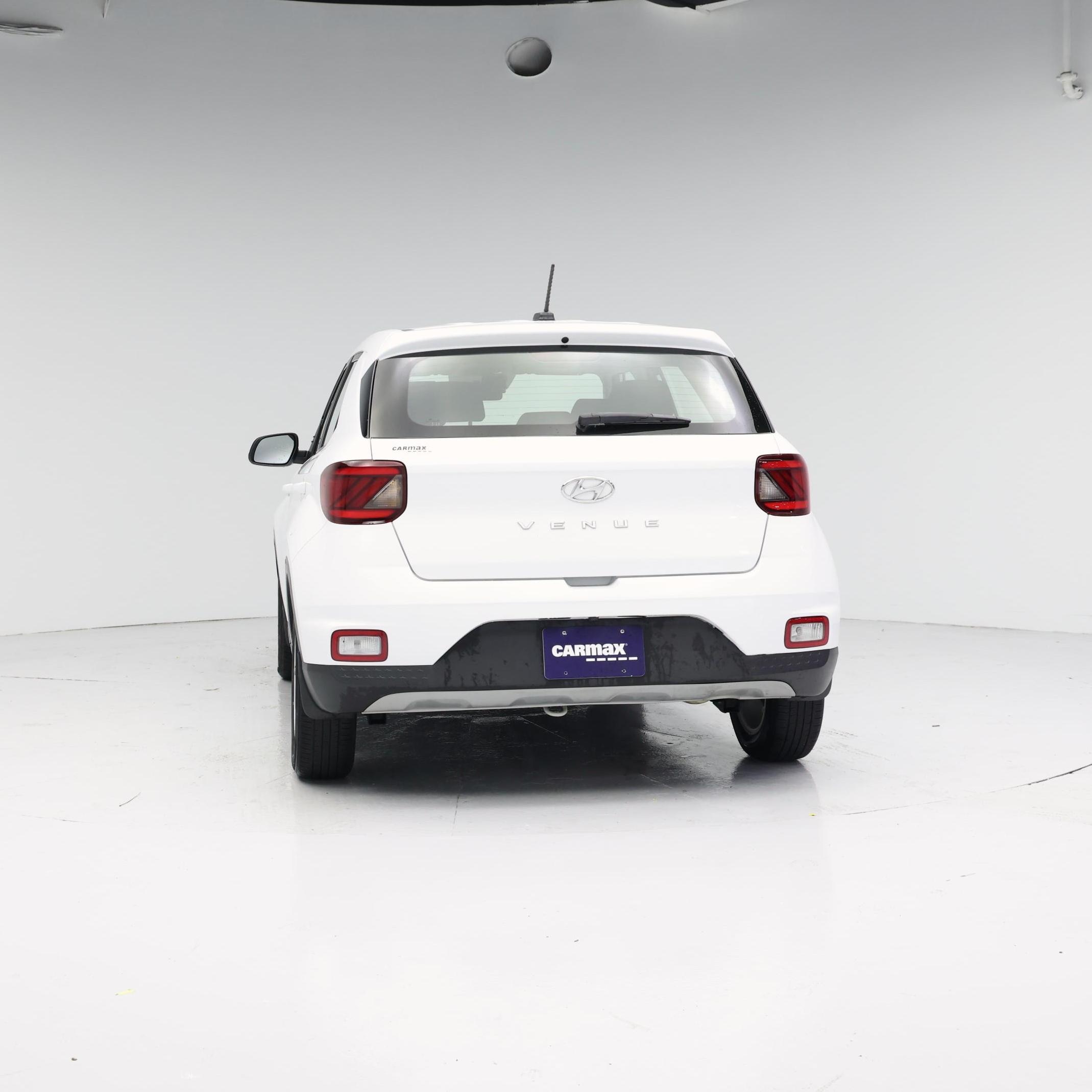 Thumbnail: 2023 Hyundai Venue - 6