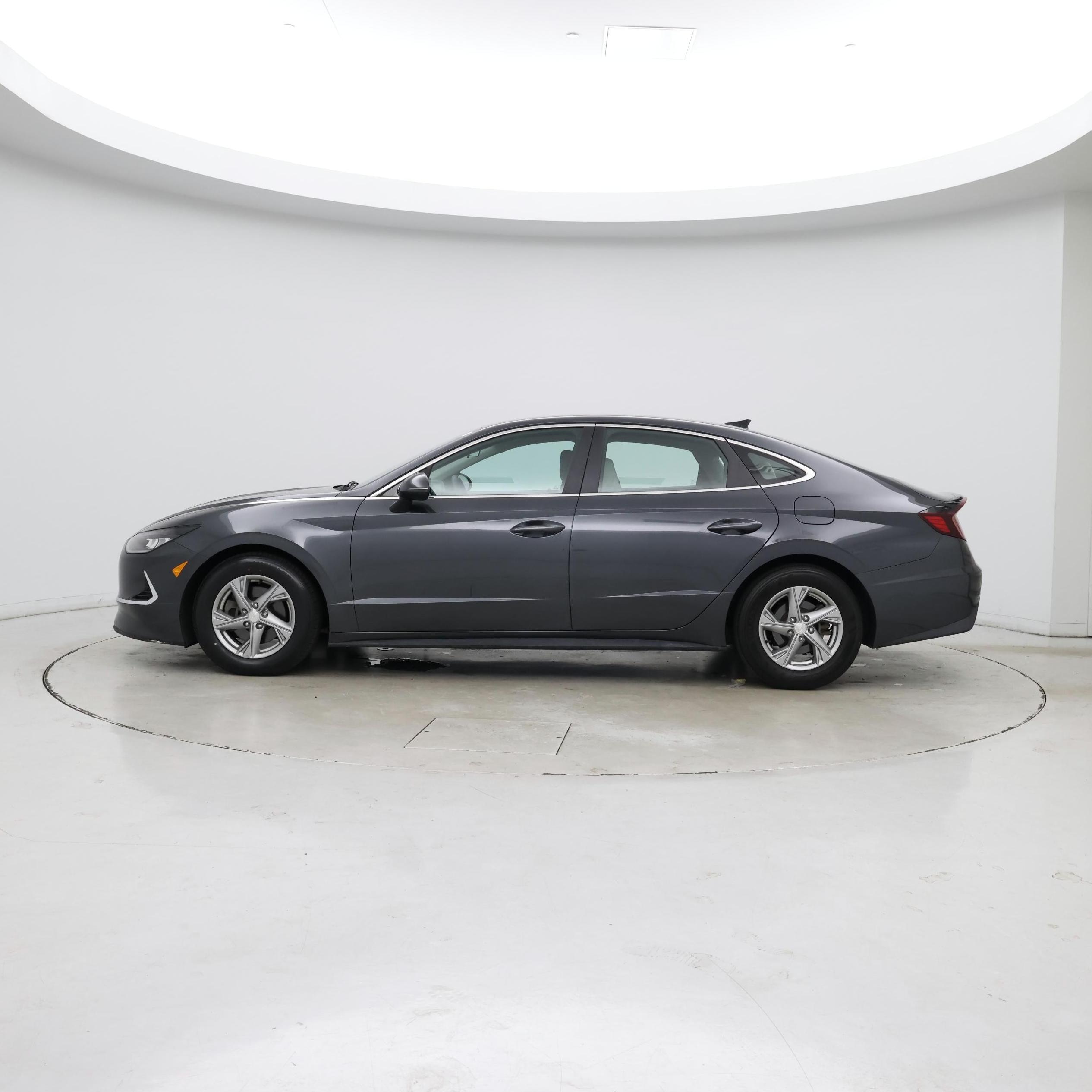 Thumbnail: 2023 Hyundai Sonata - 3
