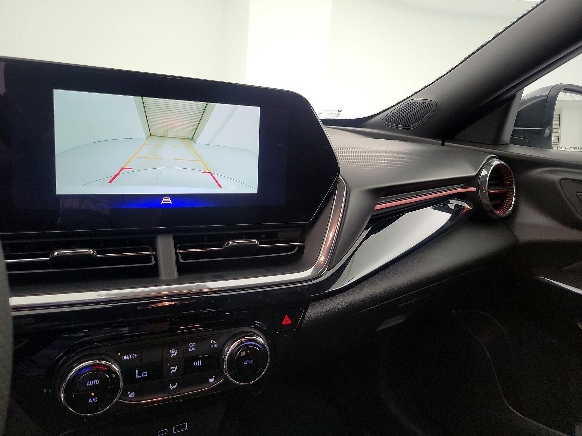 Thumbnail: 2025 Chevrolet Trax - 14