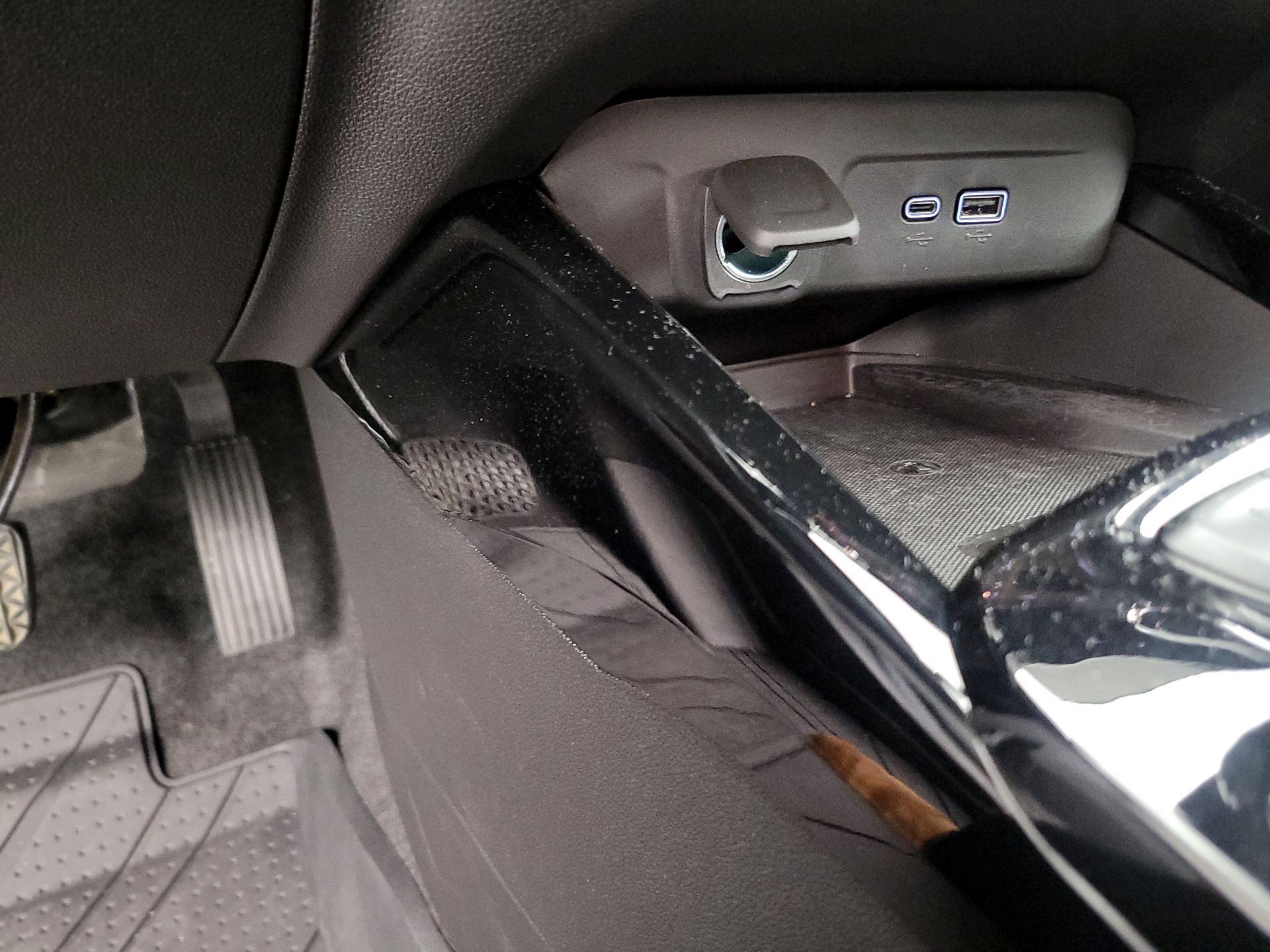 Thumbnail: 2025 Chevrolet Trax - 18