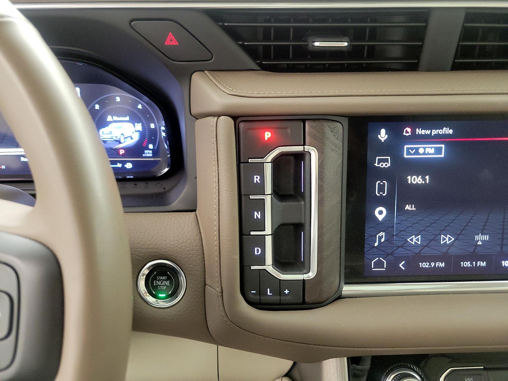 Thumbnail: 2023 GMC Yukon XL - 18