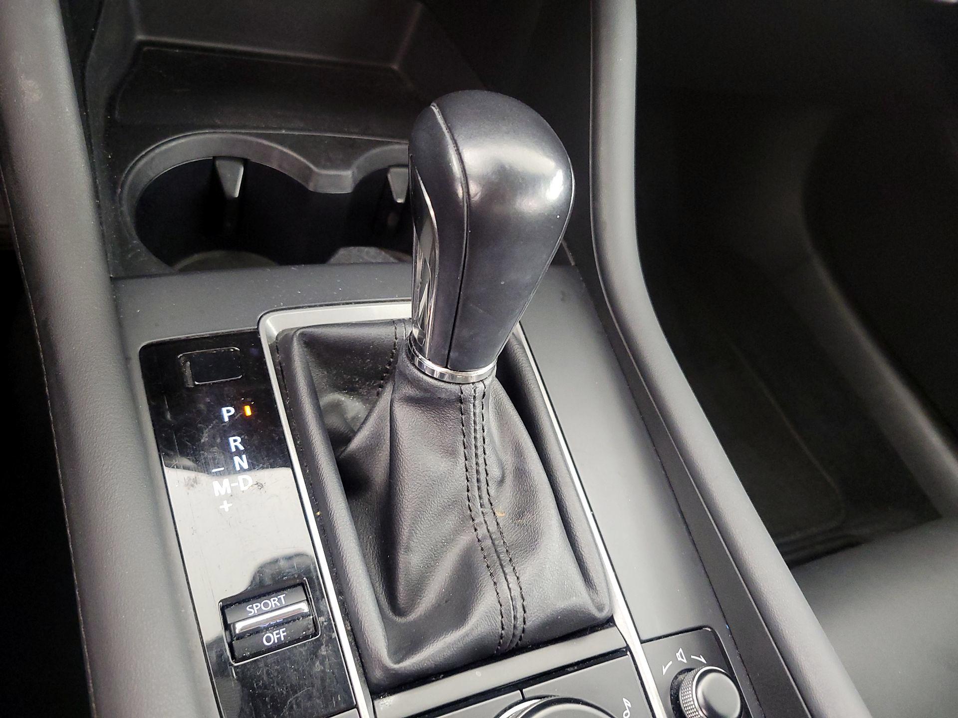 Thumbnail: 2021 Mazda Mazda3 - 17