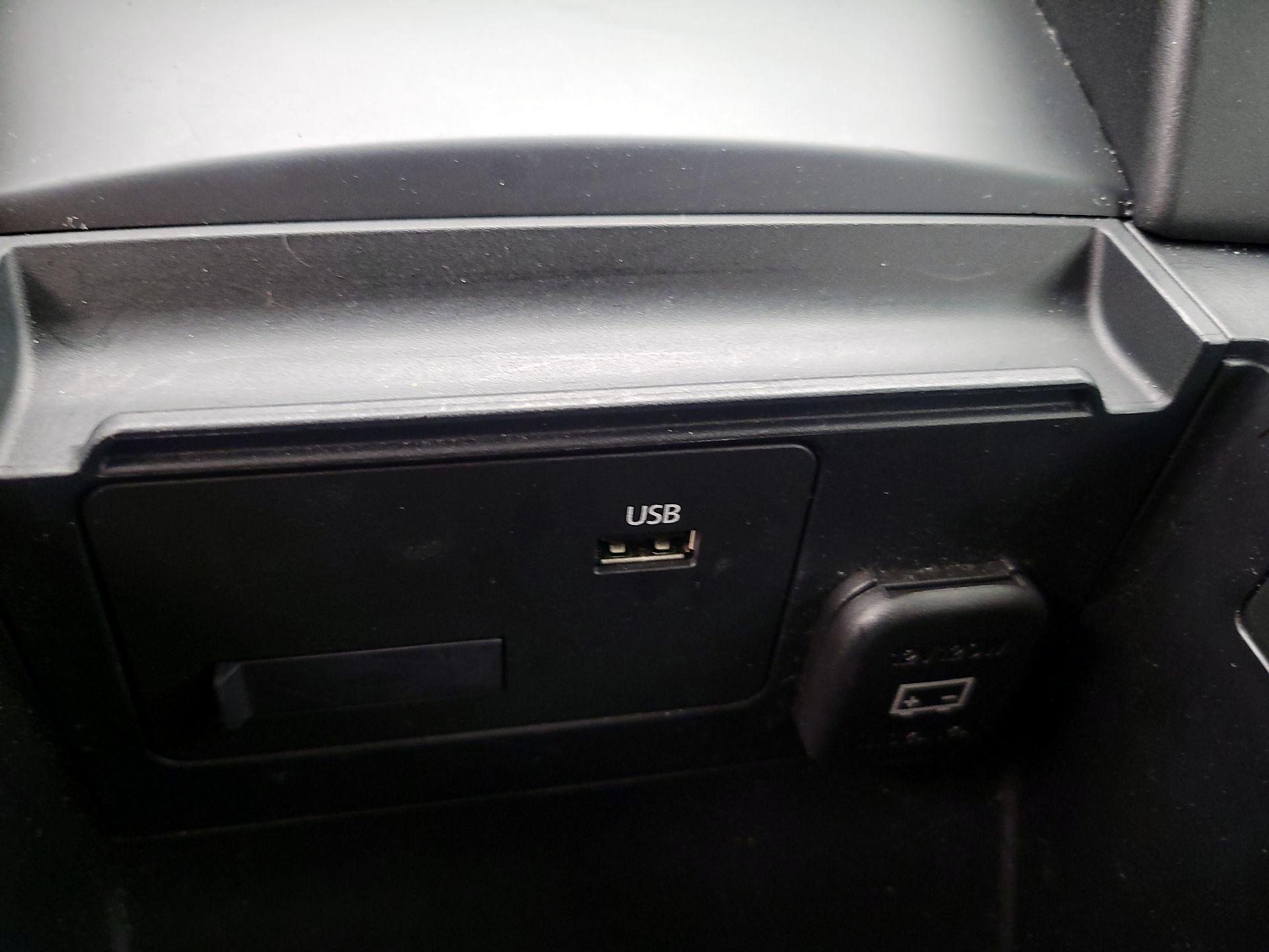 Thumbnail: 2021 Mazda Mazda3 - 18