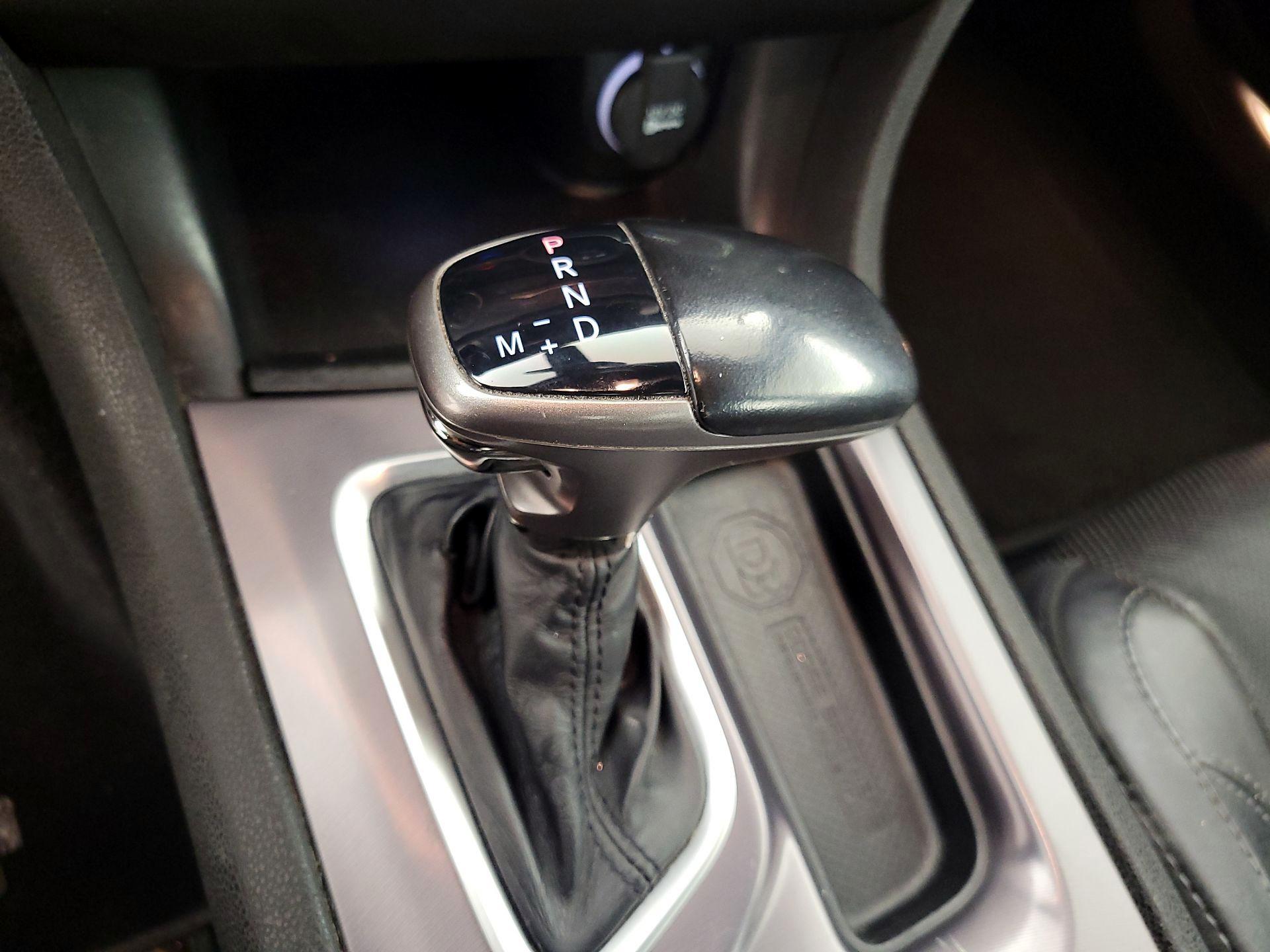 Thumbnail: 2019 Dodge Charger - 17