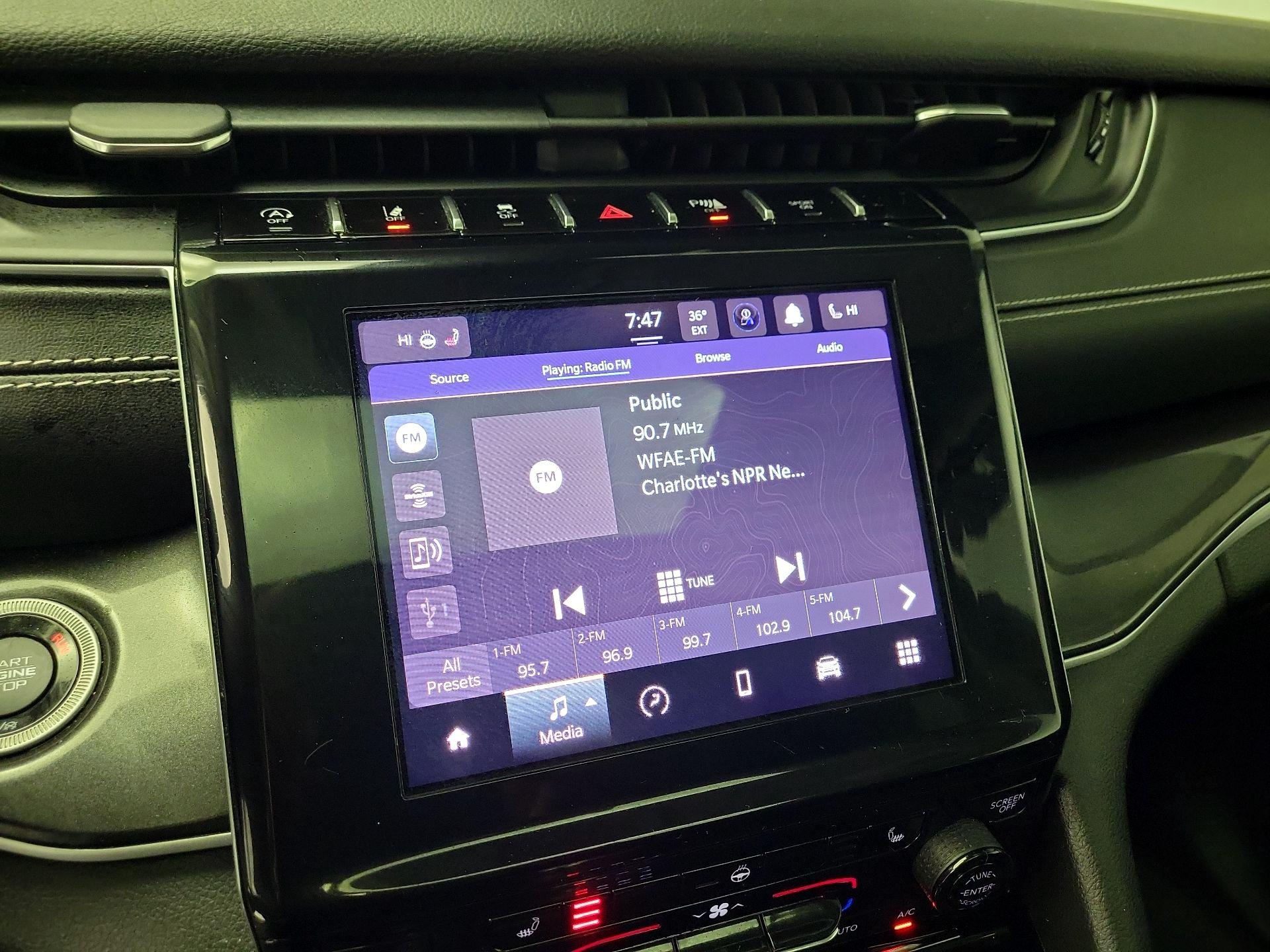 Thumbnail: 2023 Jeep Grand Cherokee L - 15